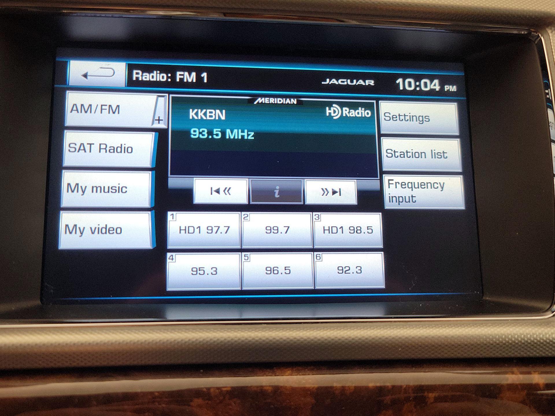 Thumbnail: 2014 Jaguar XF - 16