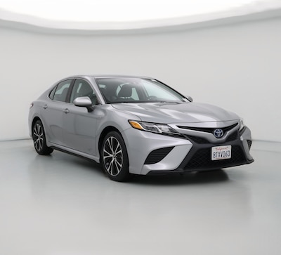 Silver 2020 Toyota Camry Hybrid SE
