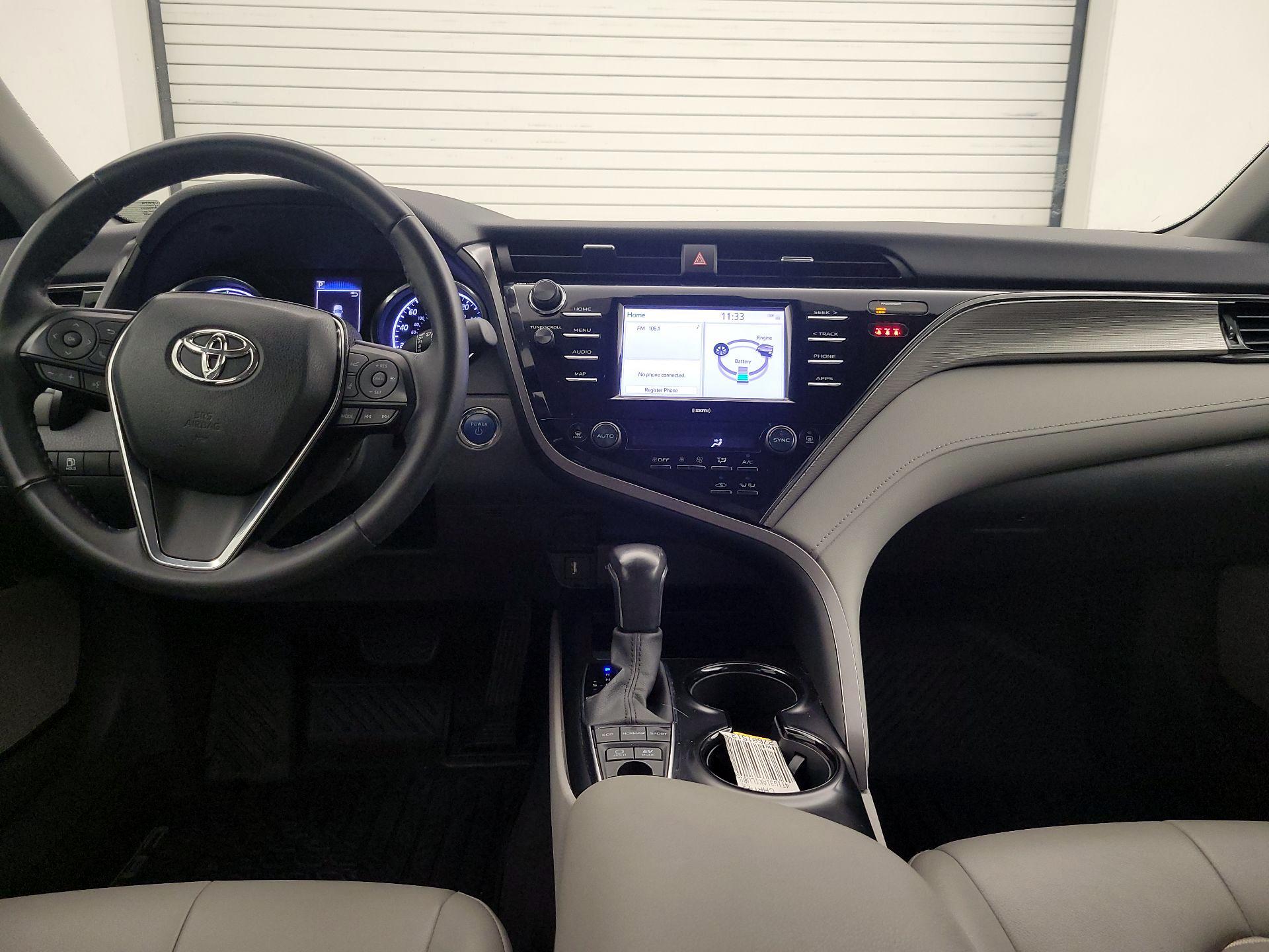 Thumbnail: 2020 Toyota Camry - 9