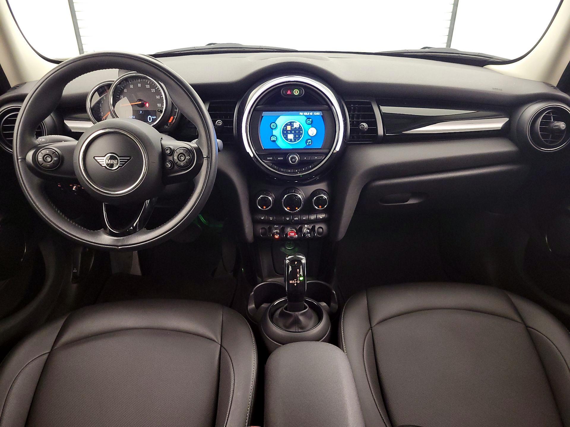 Thumbnail: 2020 MINI Cooper Hardtop - 9