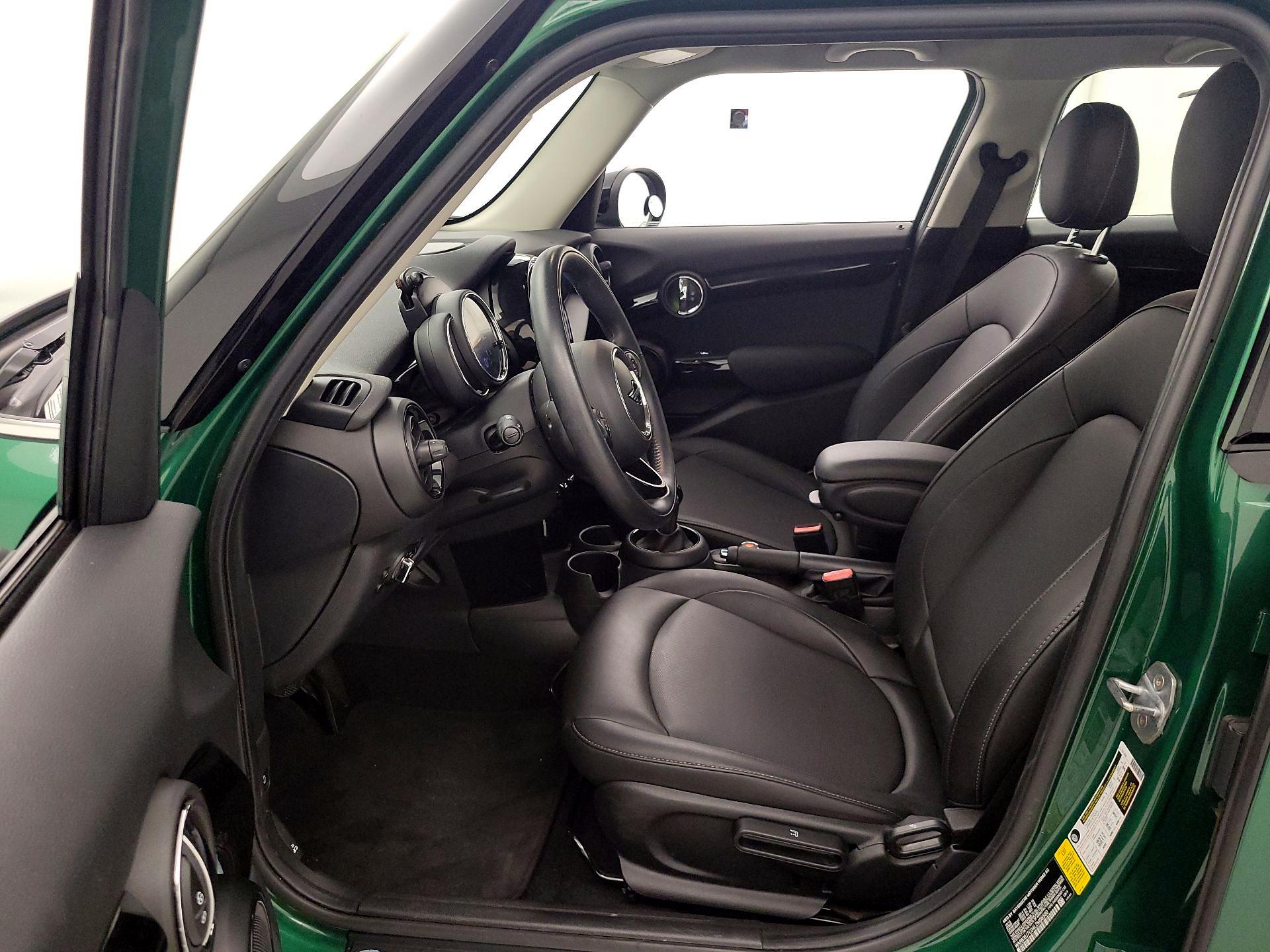Thumbnail: 2020 MINI Cooper Hardtop - 11