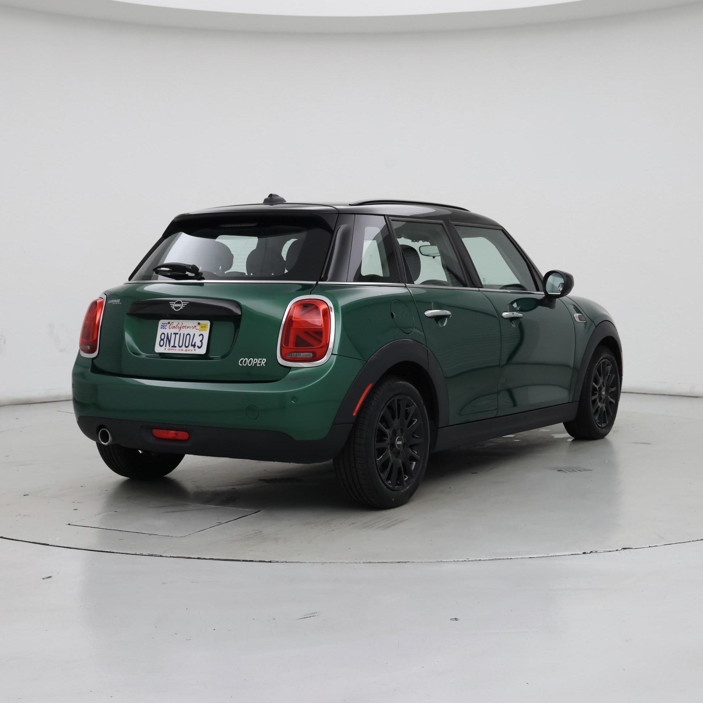 Thumbnail: 2020 MINI Cooper Hardtop - 8