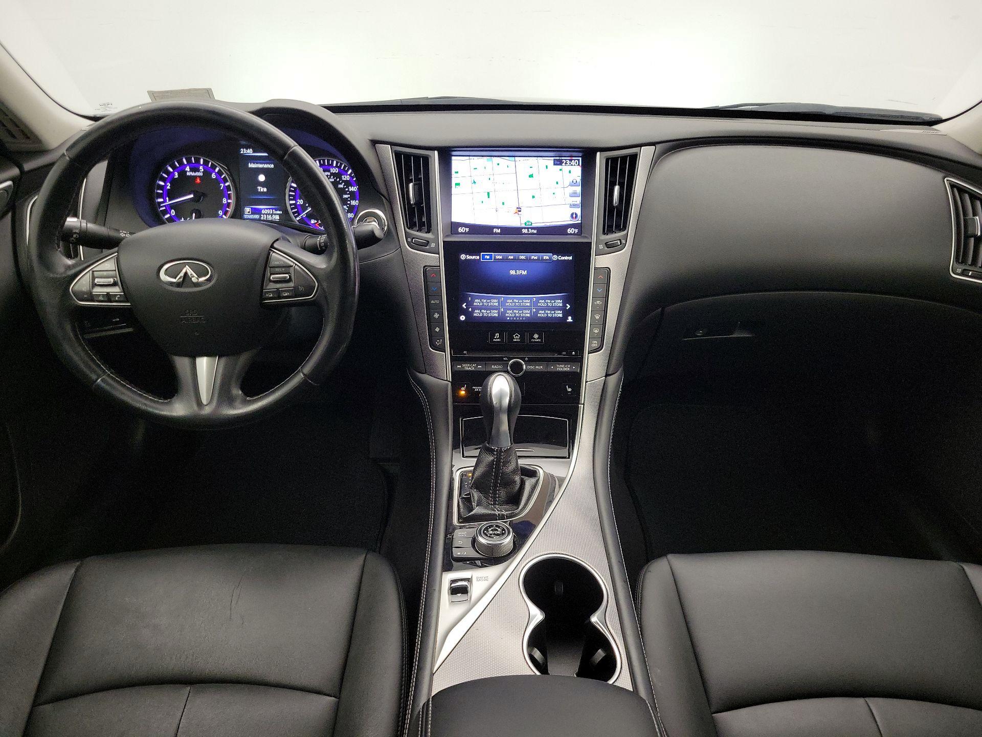 Thumbnail: 2015 INFINITI Q50 - 9