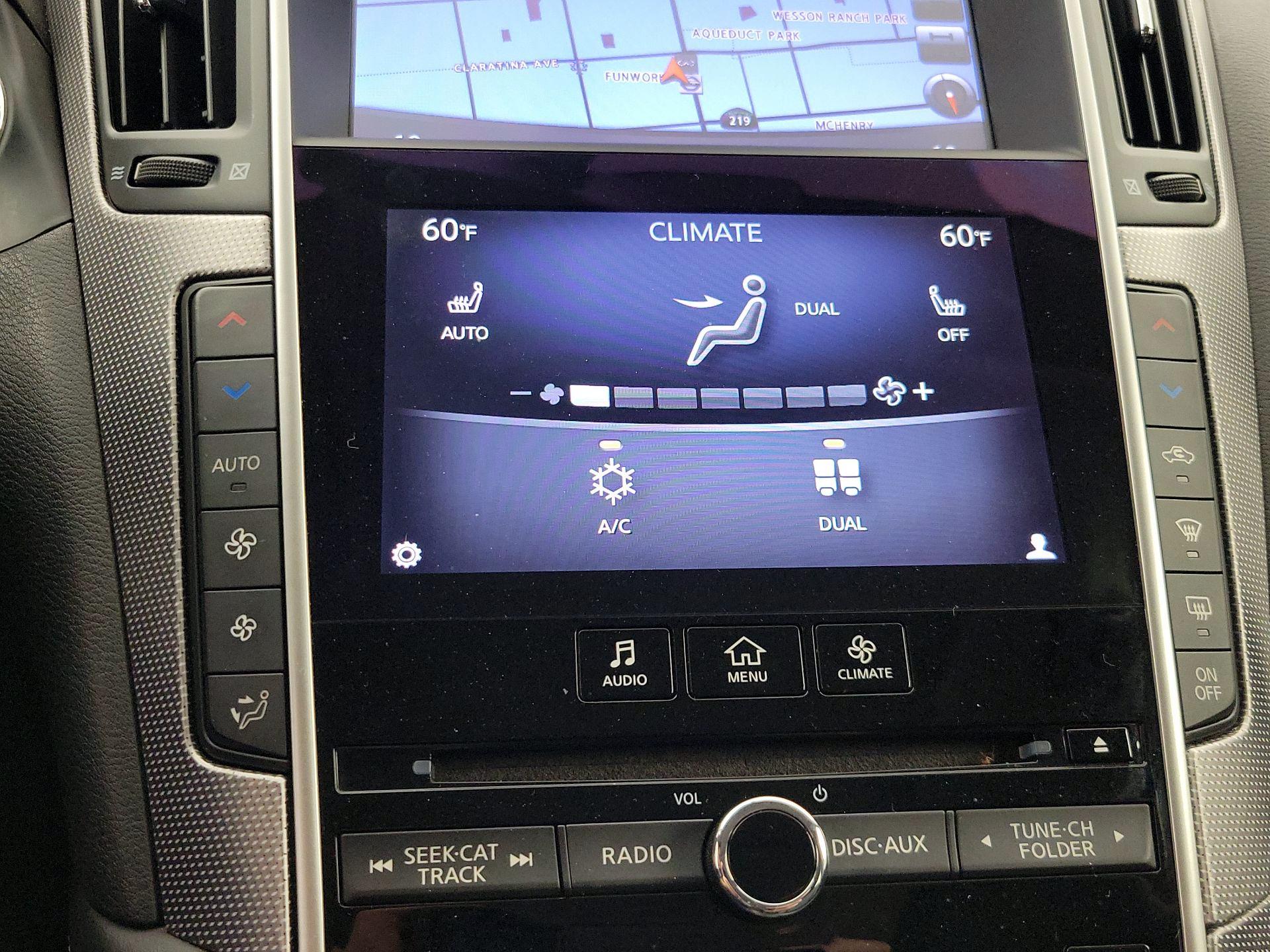 Thumbnail: 2015 INFINITI Q50 - 17