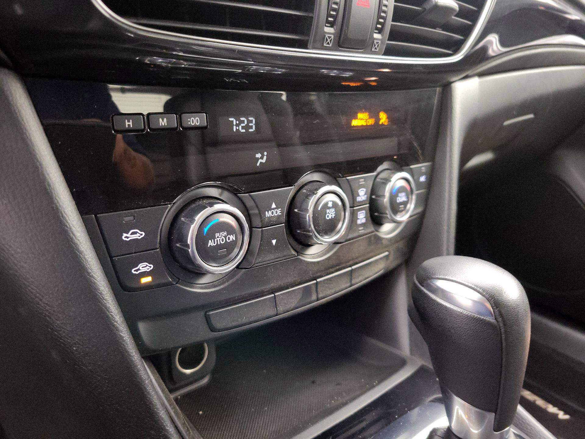 Thumbnail: 2015 Mazda Mazda6 - 16