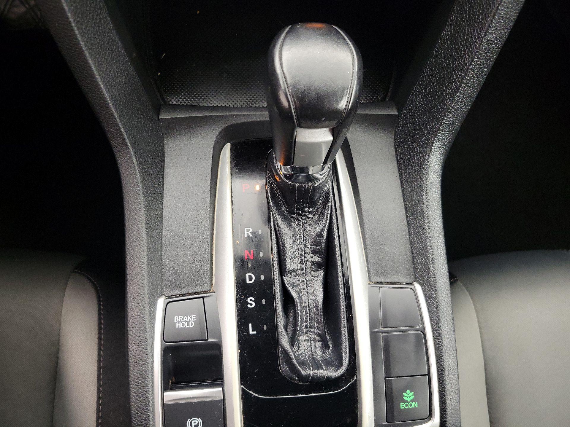 Thumbnail: 2018 Honda Civic - 17