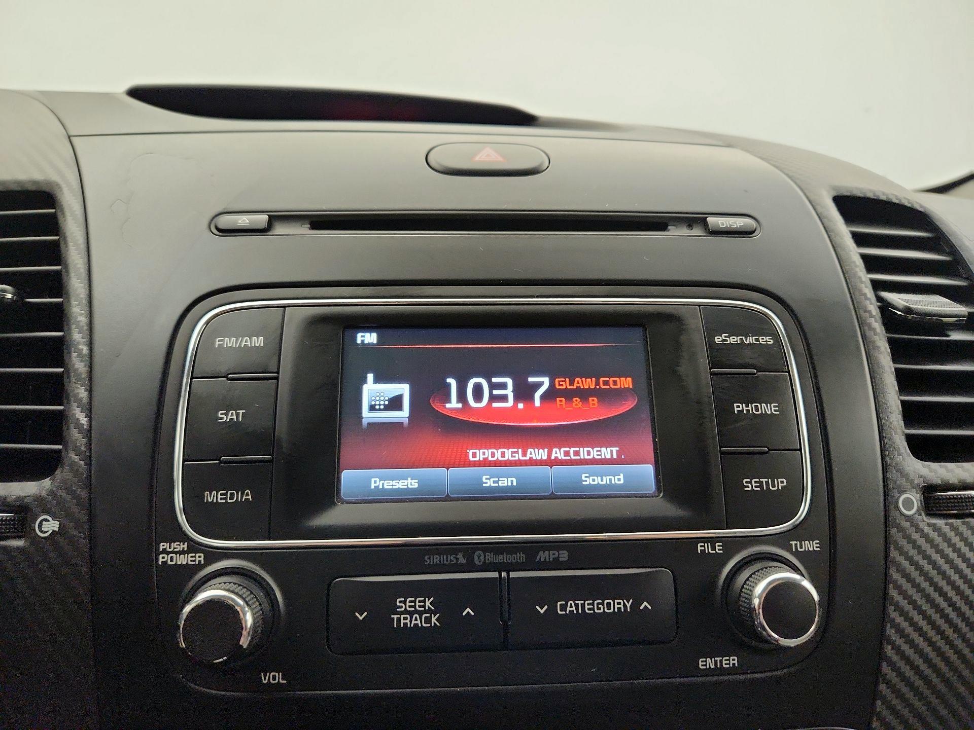 Thumbnail: 2014 Kia Forte - 15