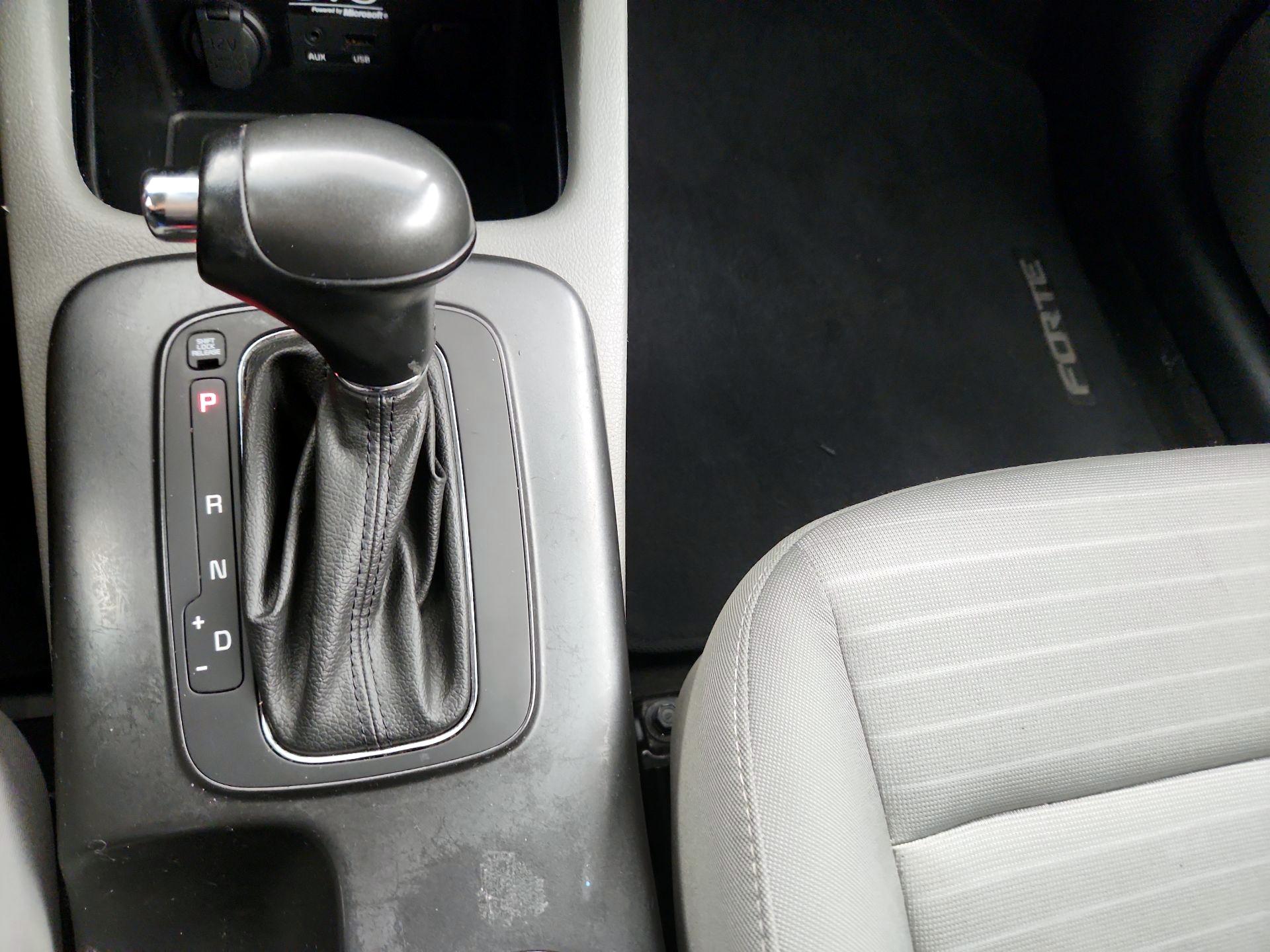 Thumbnail: 2014 Kia Forte - 17