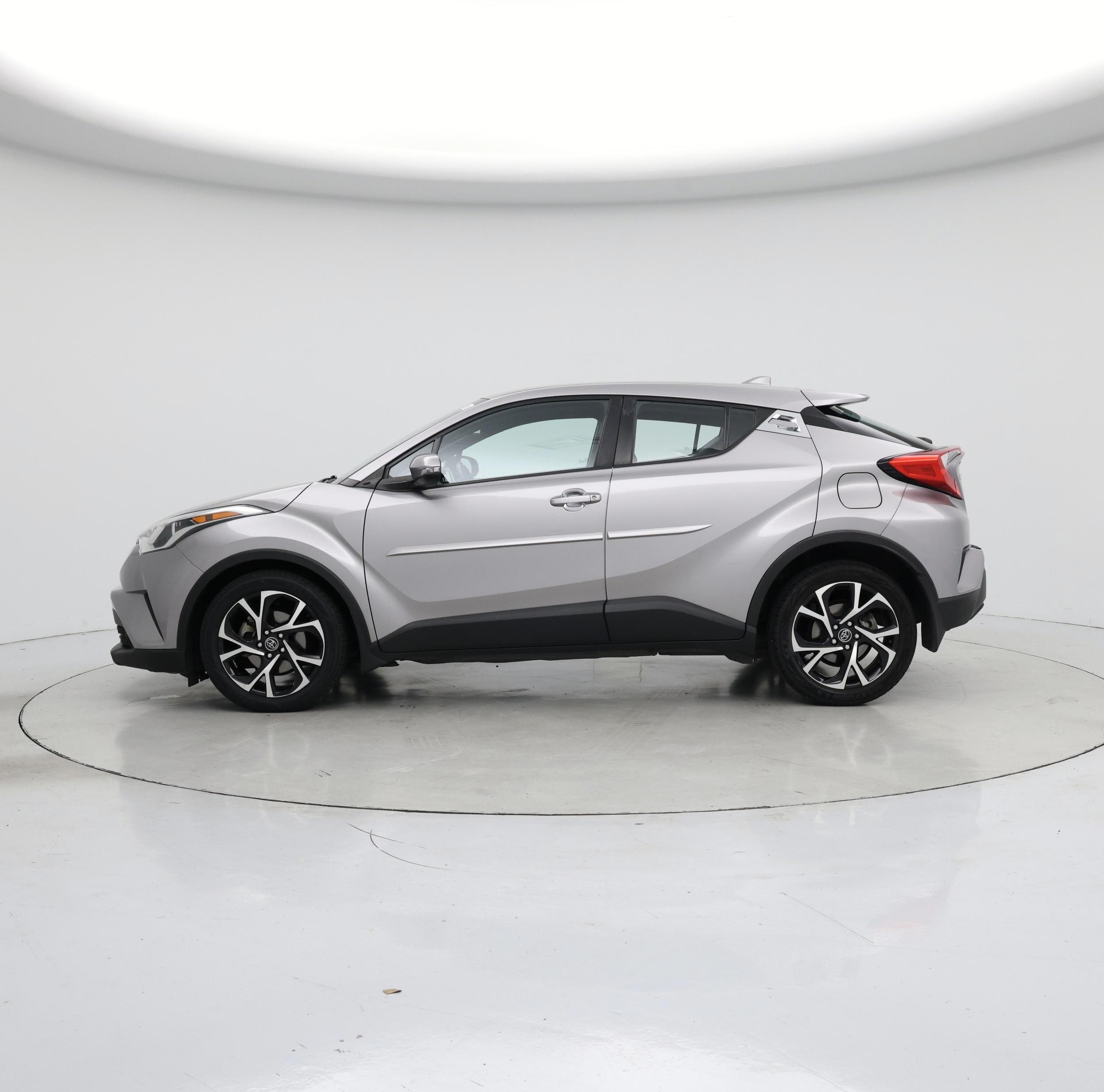 Thumbnail: 2018 Toyota C-HR - 3