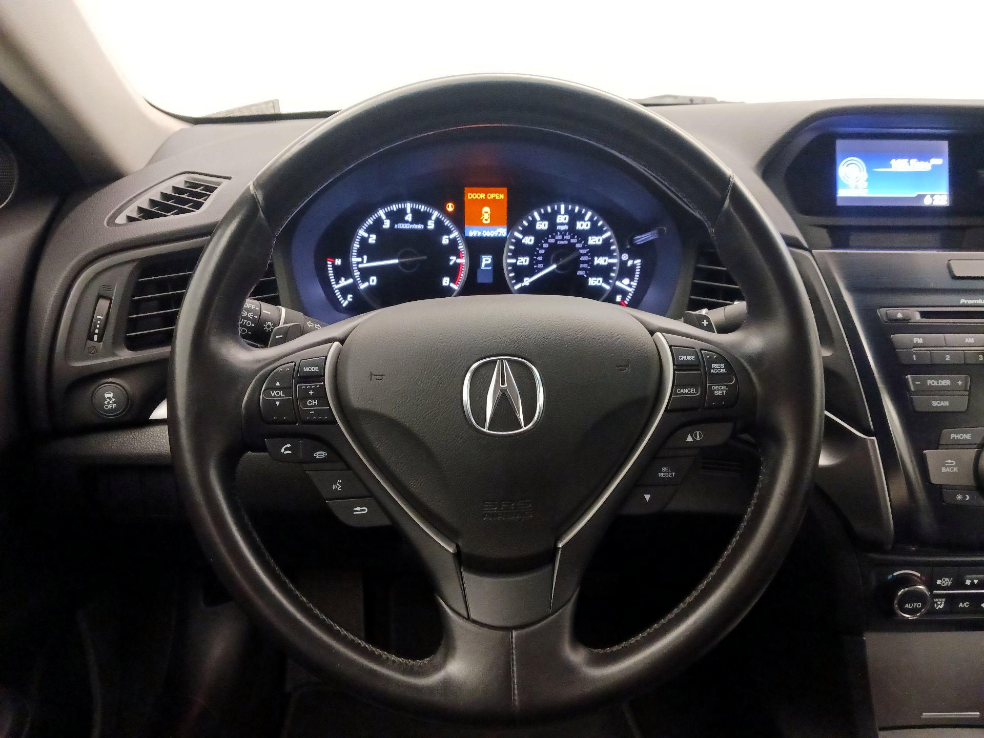 Thumbnail: 2015 Acura ILX - 10