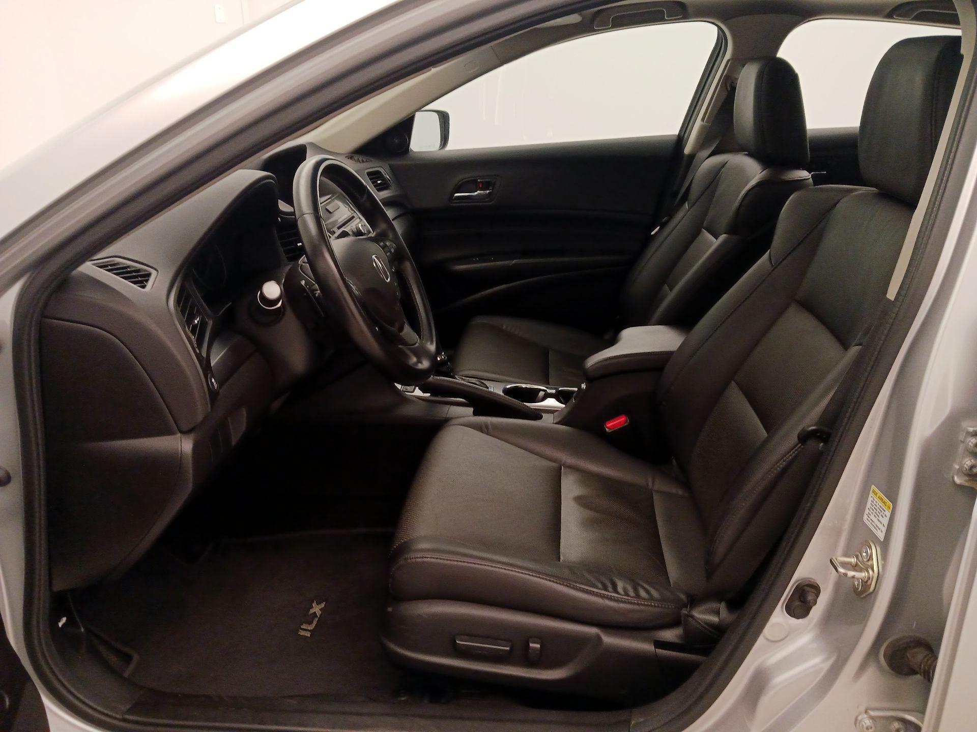 Thumbnail: 2015 Acura ILX - 11