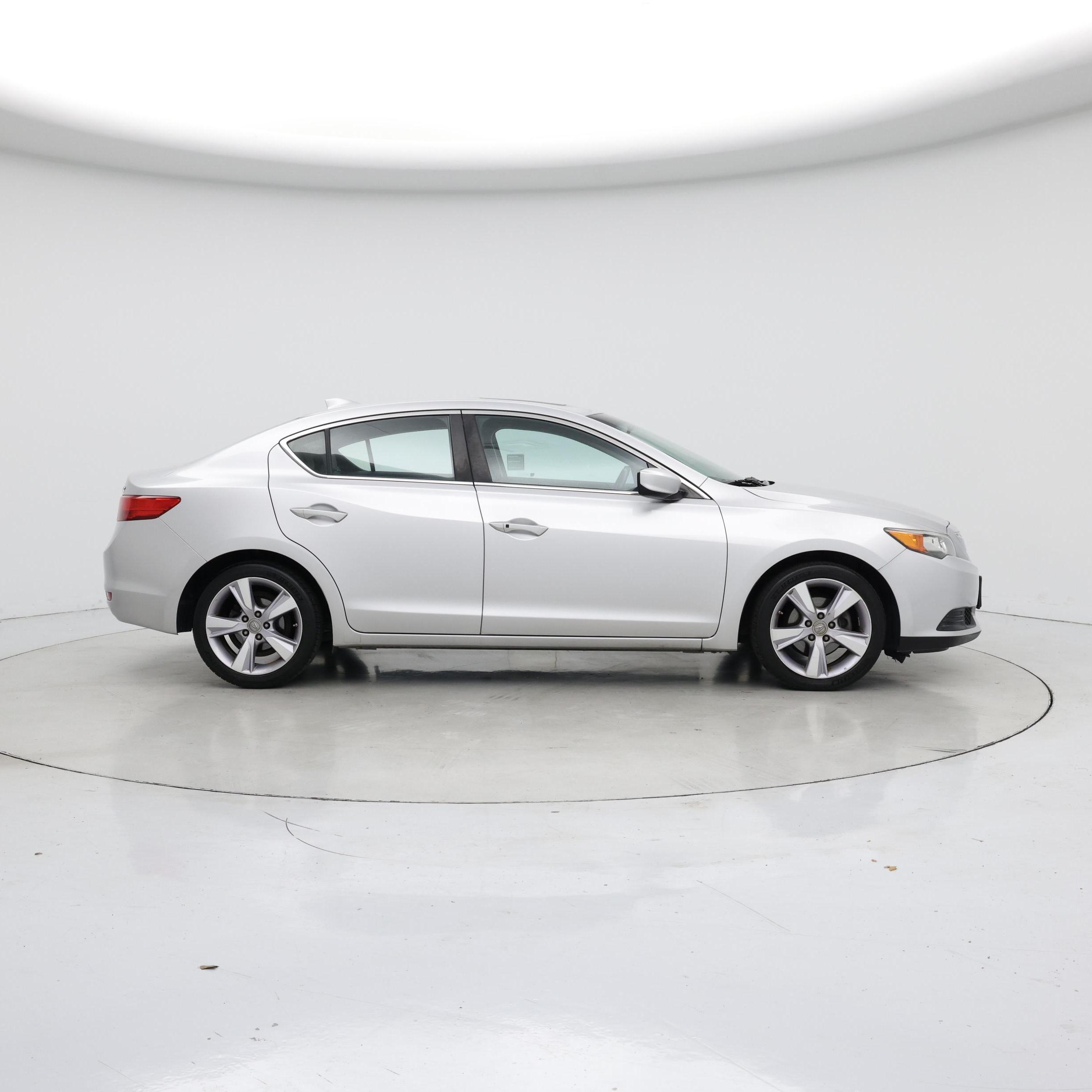 Thumbnail: 2015 Acura ILX - 7