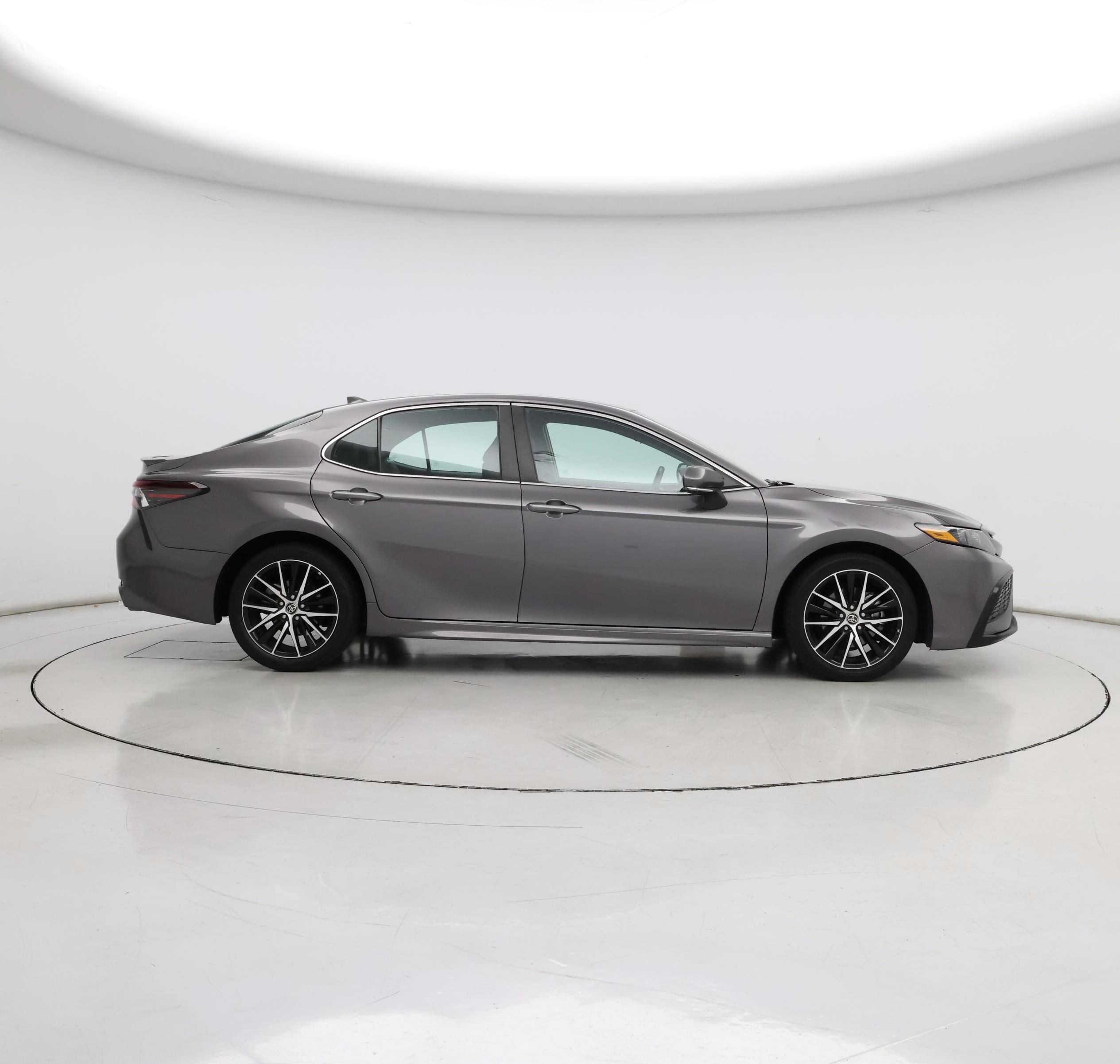 Thumbnail: 2023 Toyota Camry - 7