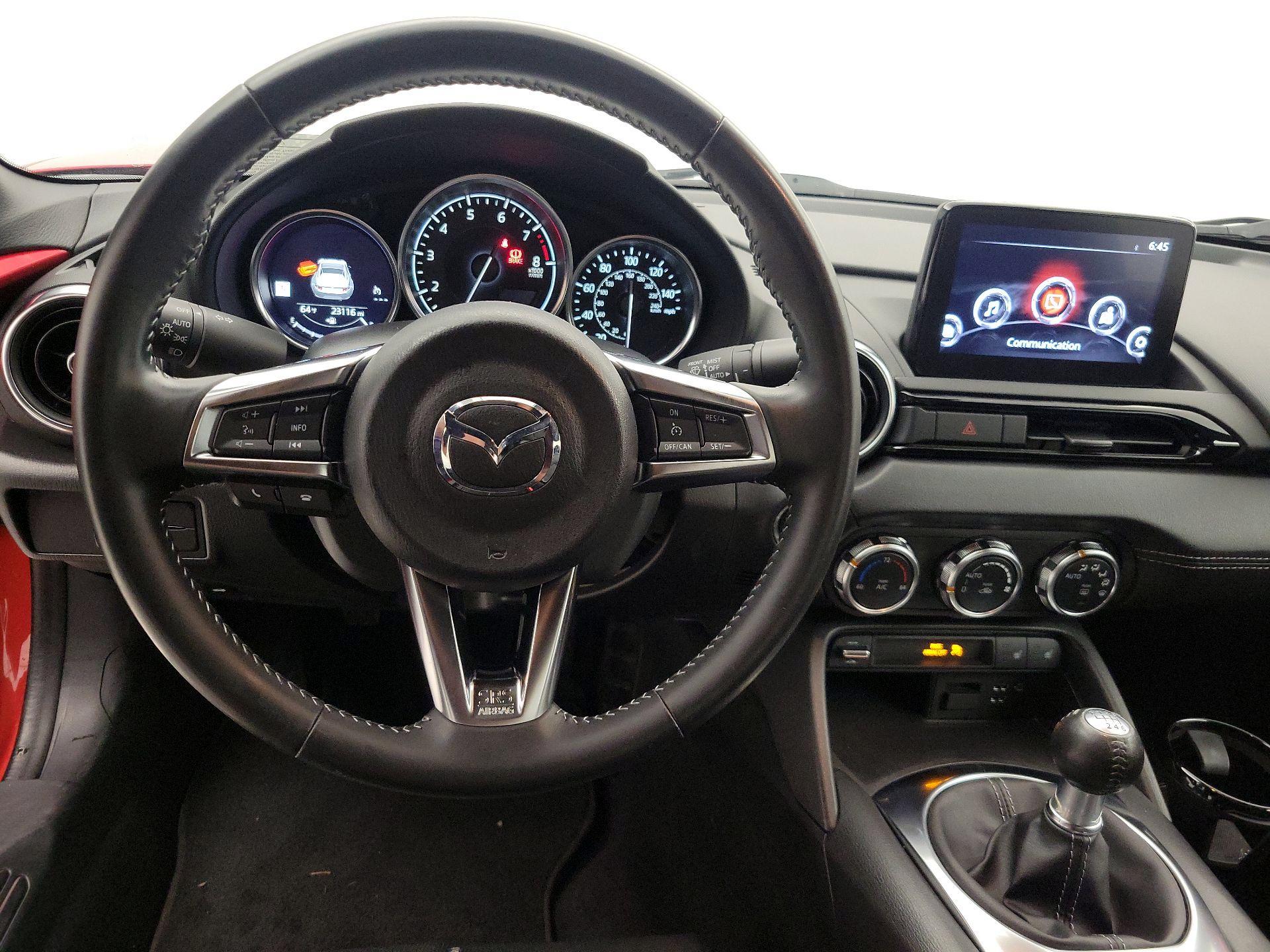 Thumbnail: 2022 Mazda MX-5 Miata - 10