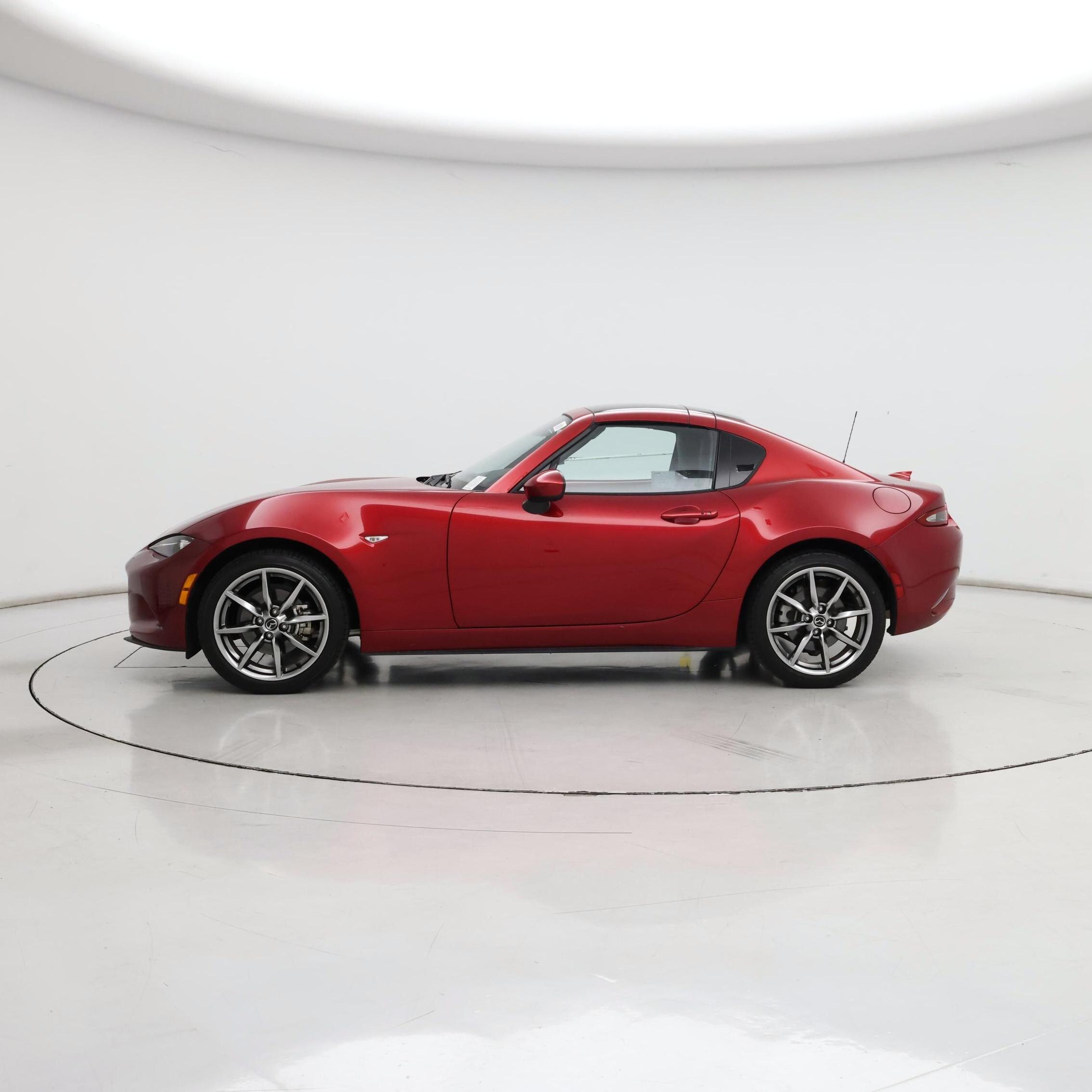 Thumbnail: 2022 Mazda MX-5 Miata - 3