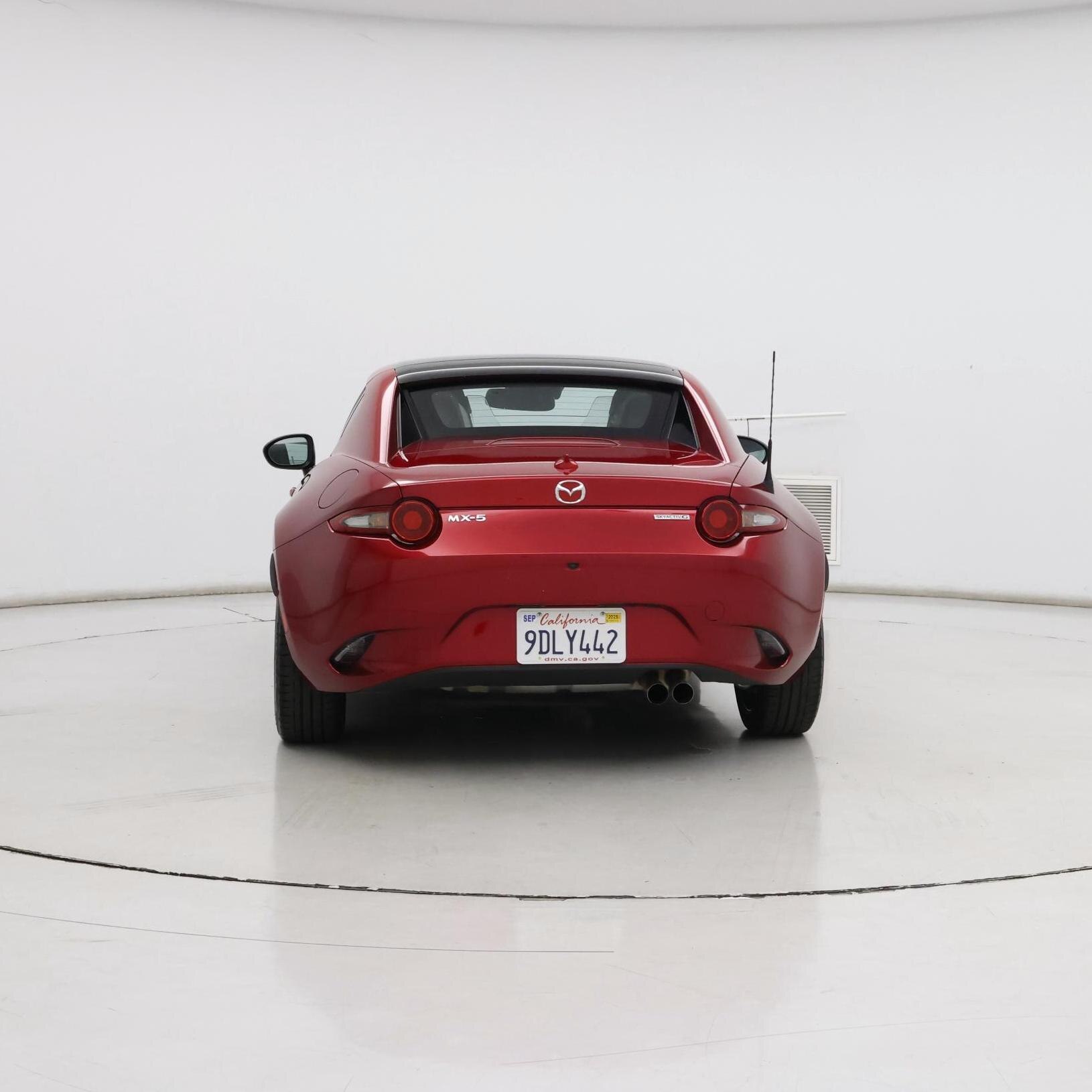 Thumbnail: 2022 Mazda MX-5 Miata - 6