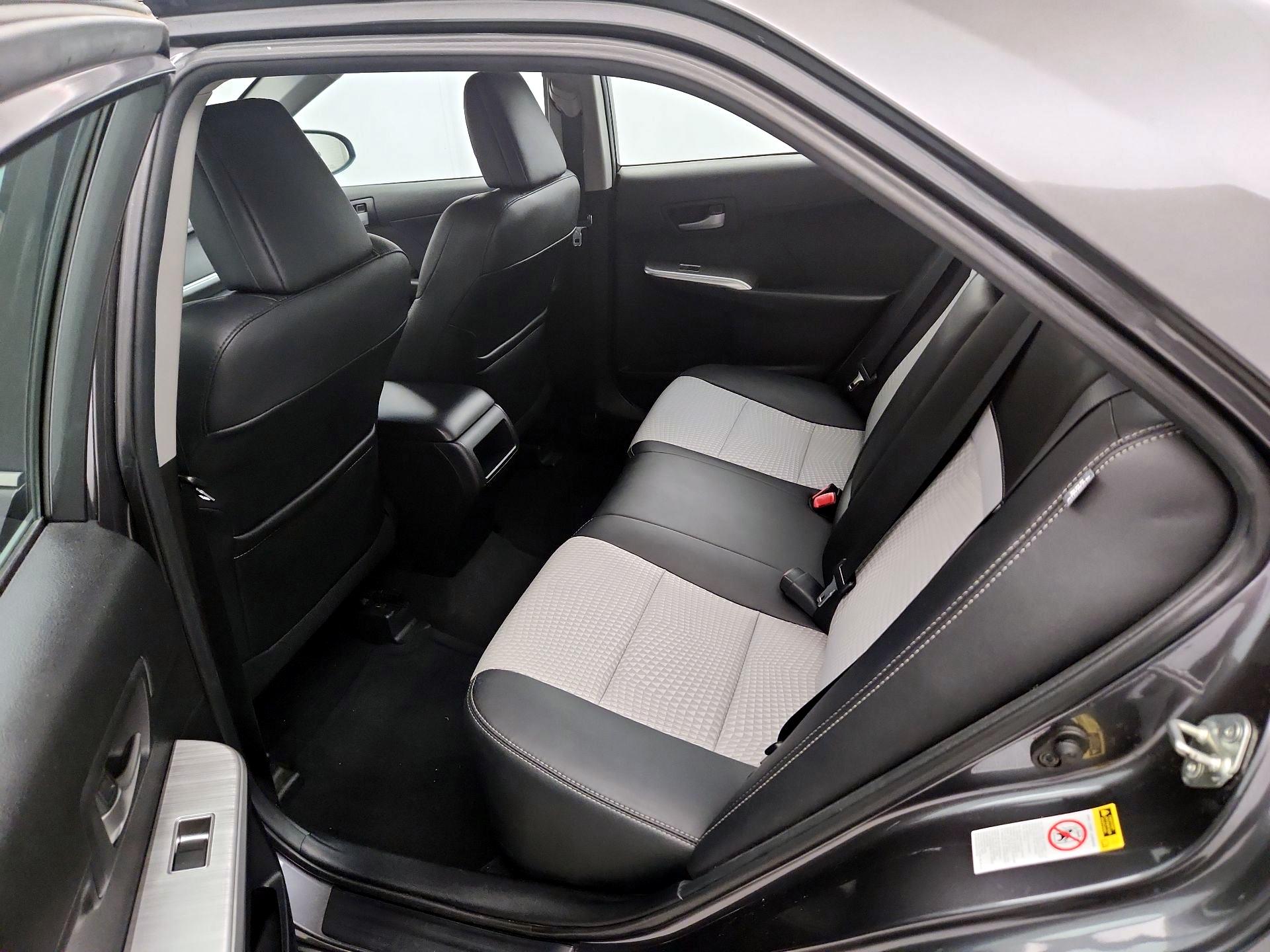 Thumbnail: 2013 Toyota Camry - 17