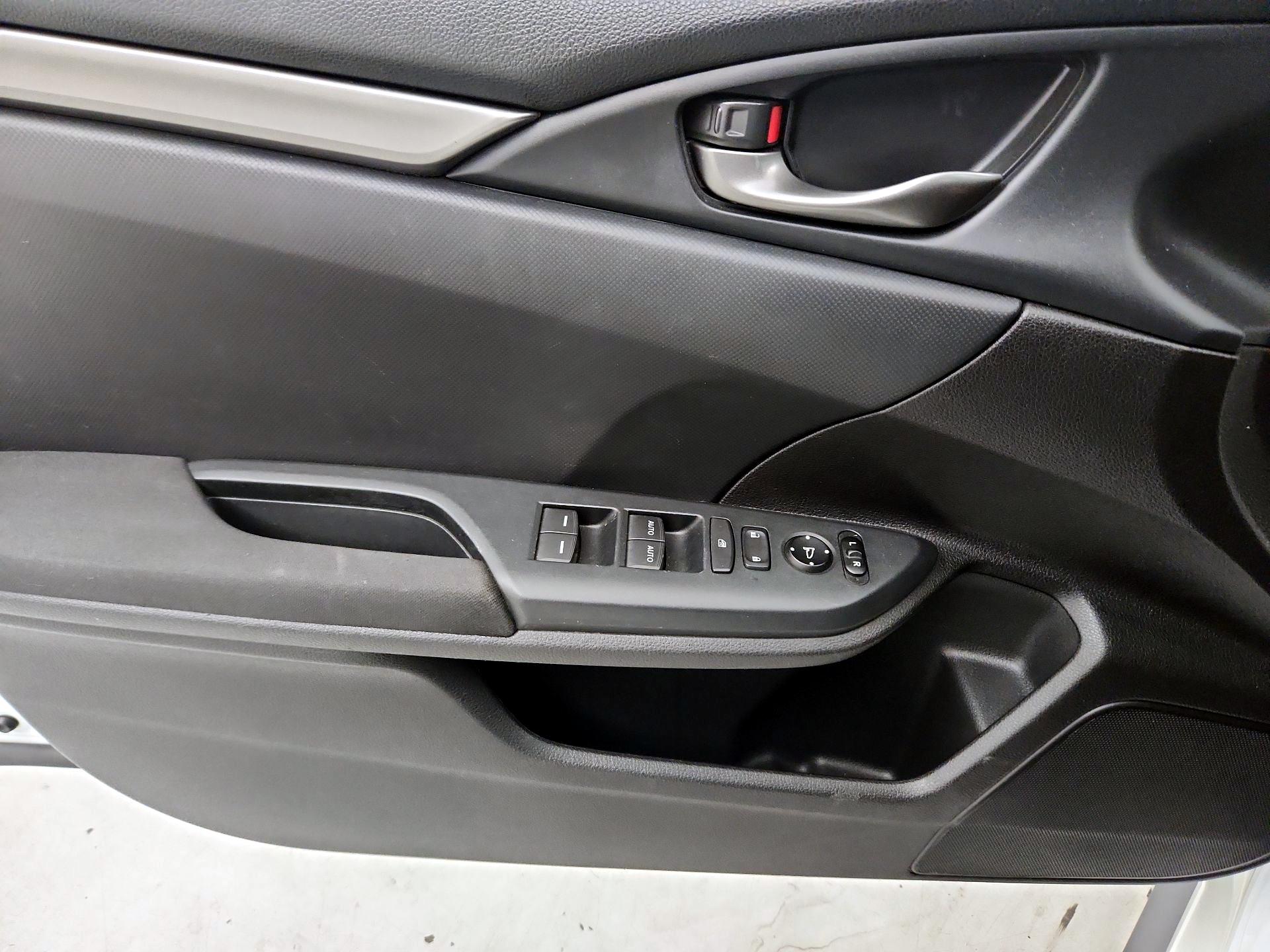 Thumbnail: 2019 Honda Civic - 12