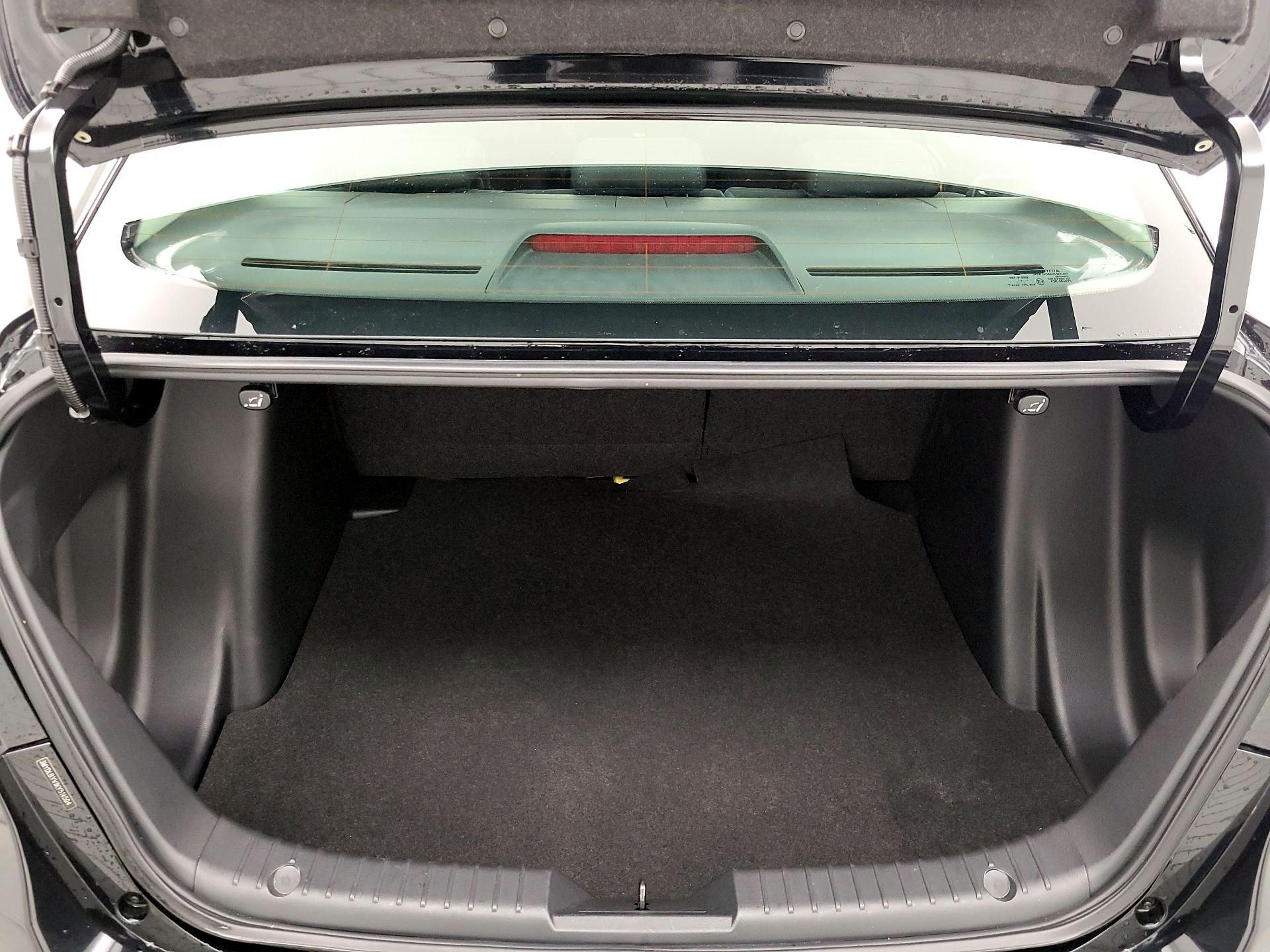 Thumbnail: 2019 Toyota Yaris - 19