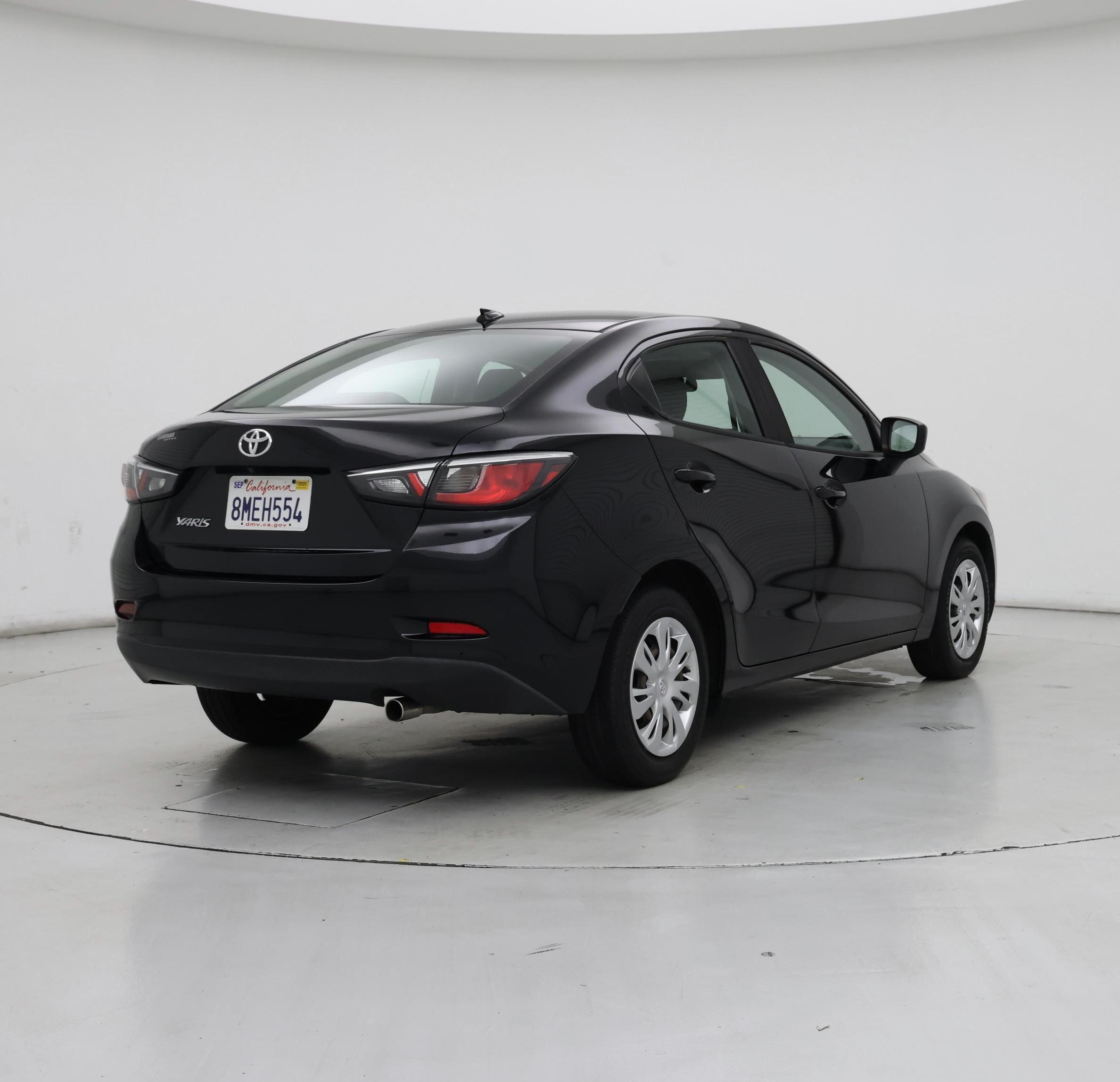 Thumbnail: 2019 Toyota Yaris - 8