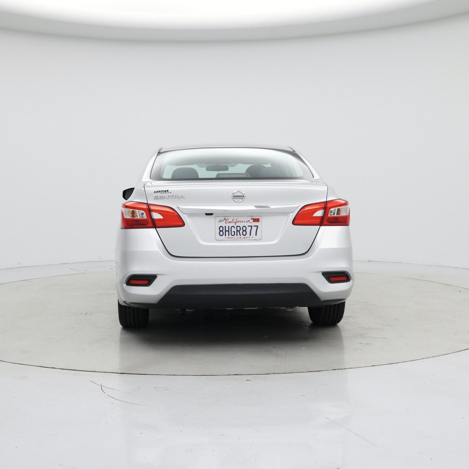 Thumbnail: 2019 Nissan Sentra - 6