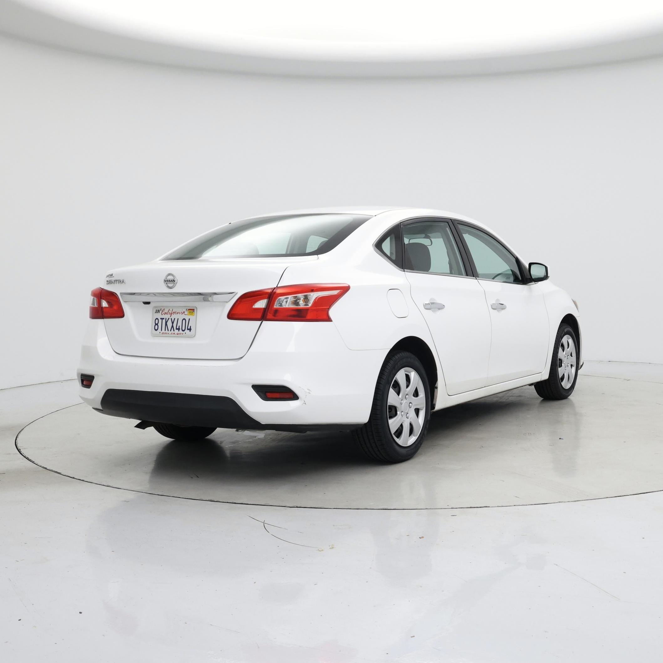 Thumbnail: 2019 Nissan Sentra - 8