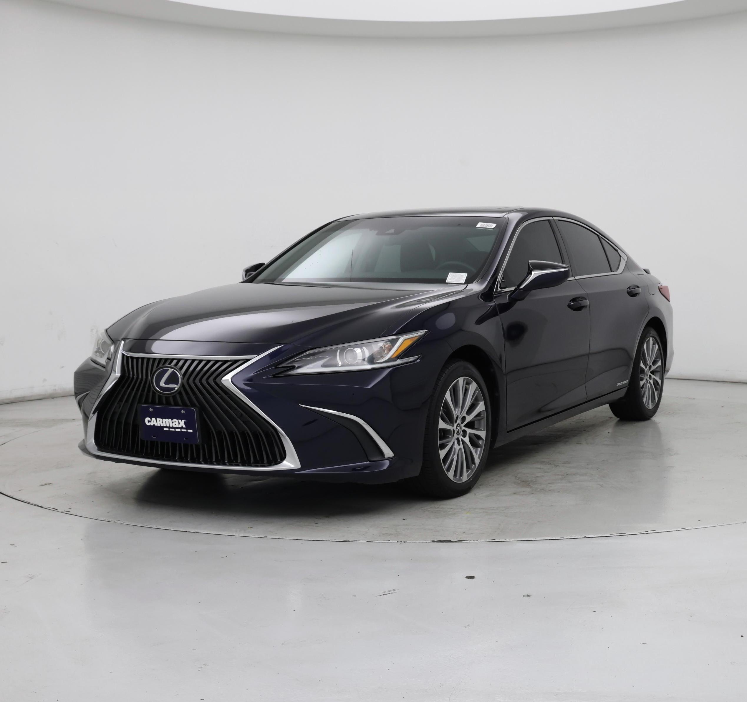 Thumbnail: 2021 Lexus ES - 4