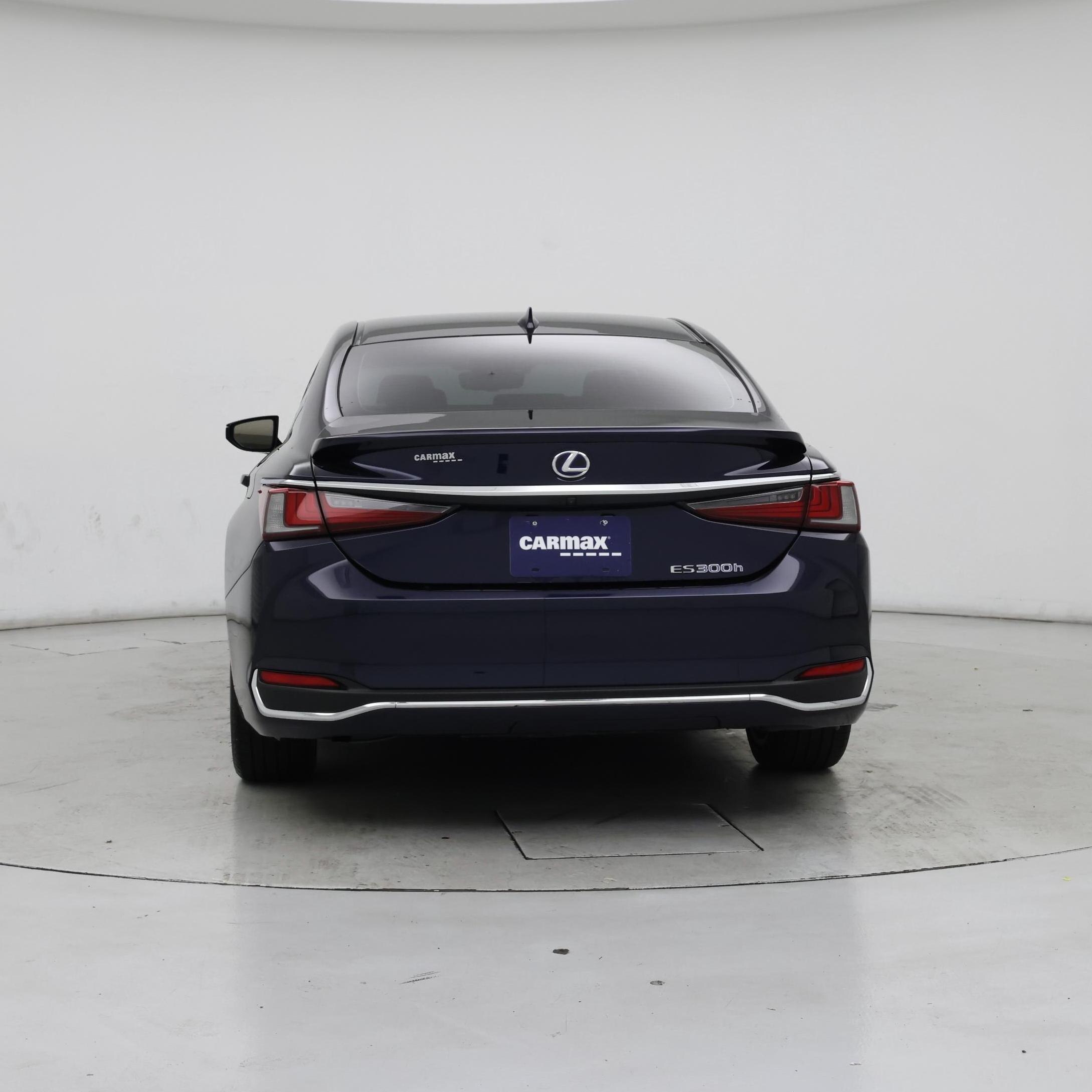 Thumbnail: 2021 Lexus ES - 6