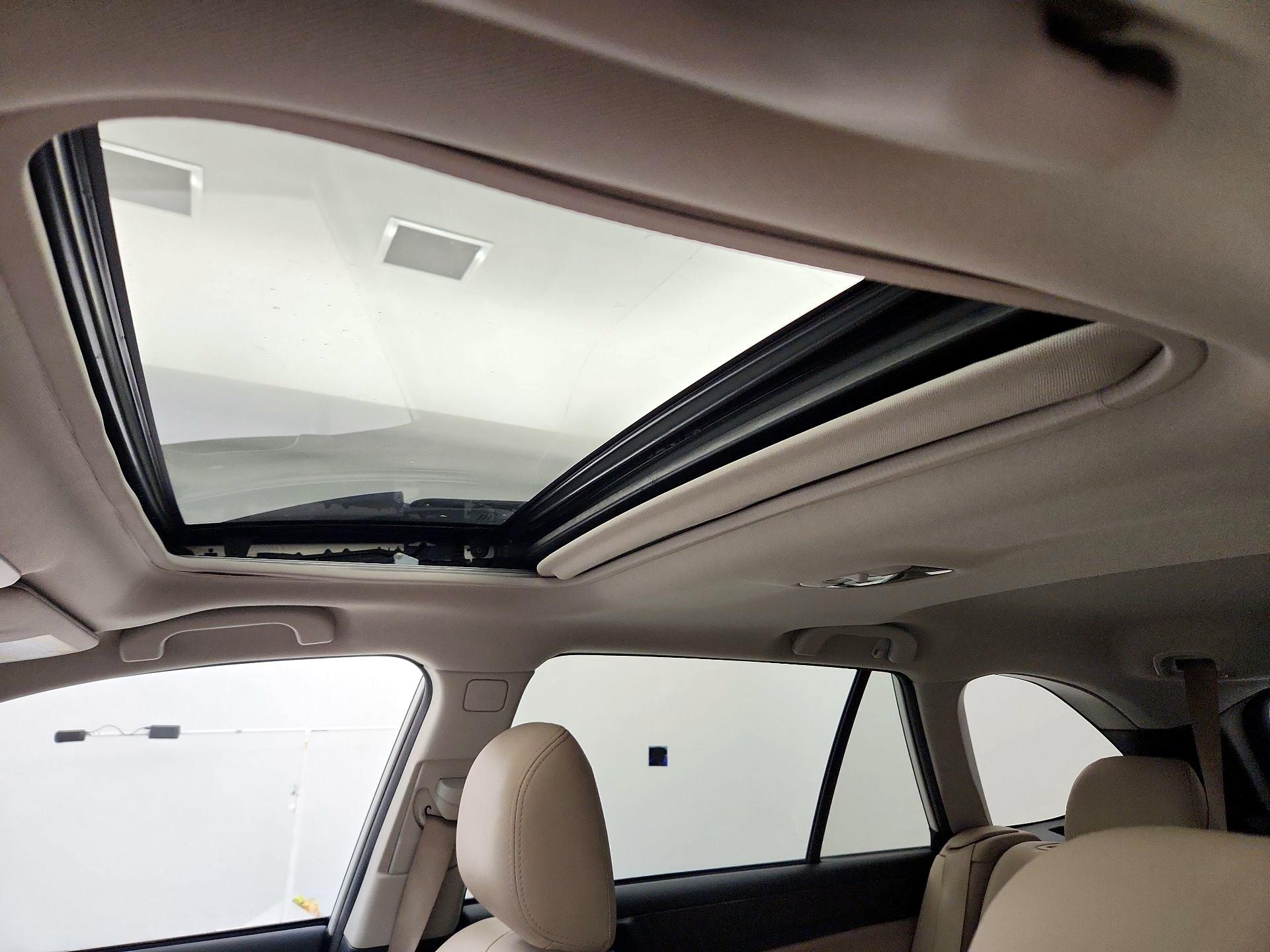 Thumbnail: 2015 Subaru Outback - 19