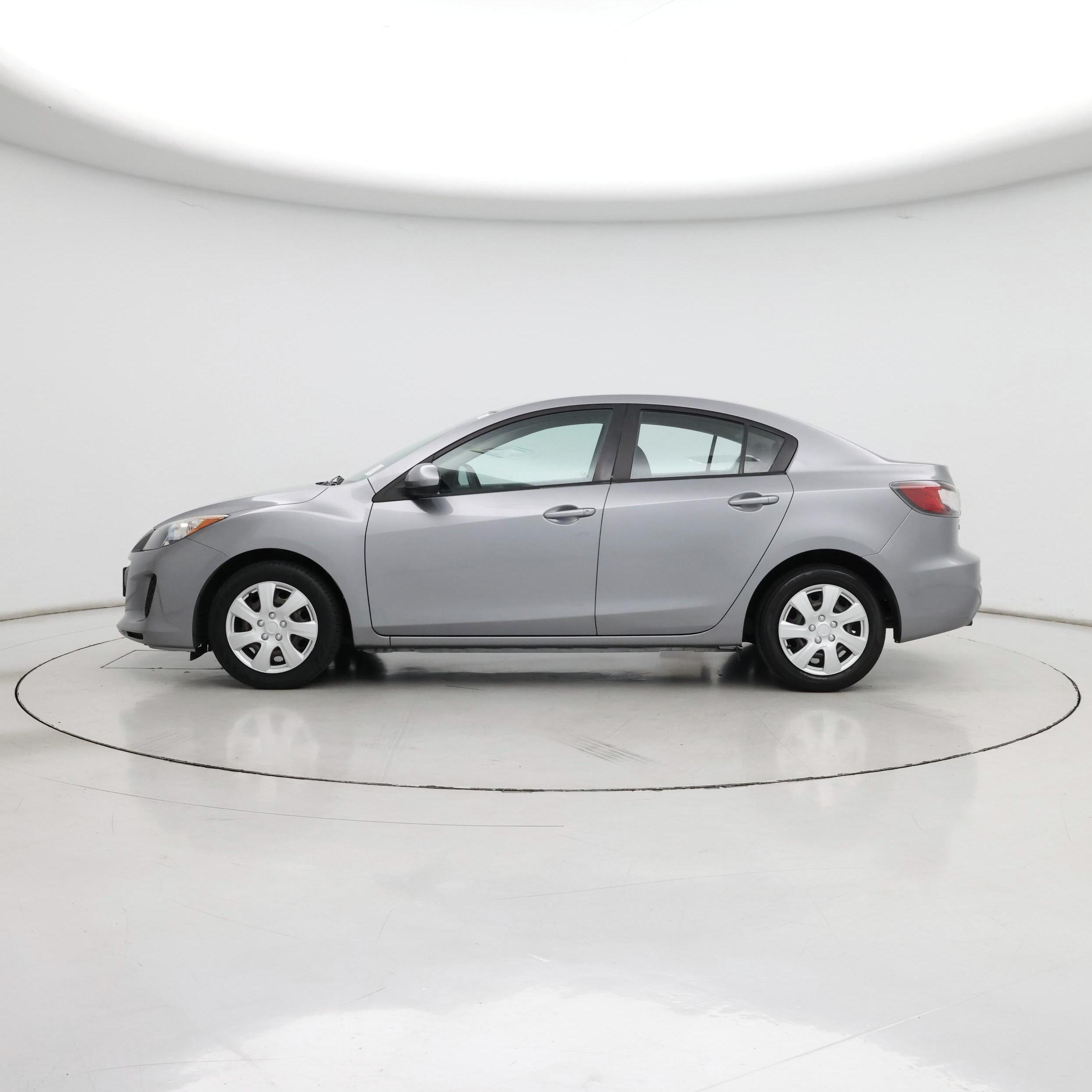 Thumbnail: 2013 Mazda Mazda3 - 3