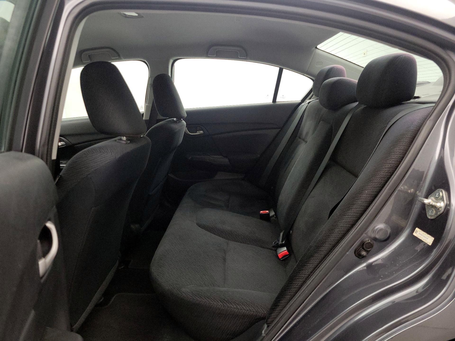 Thumbnail: 2013 Honda Civic - 19