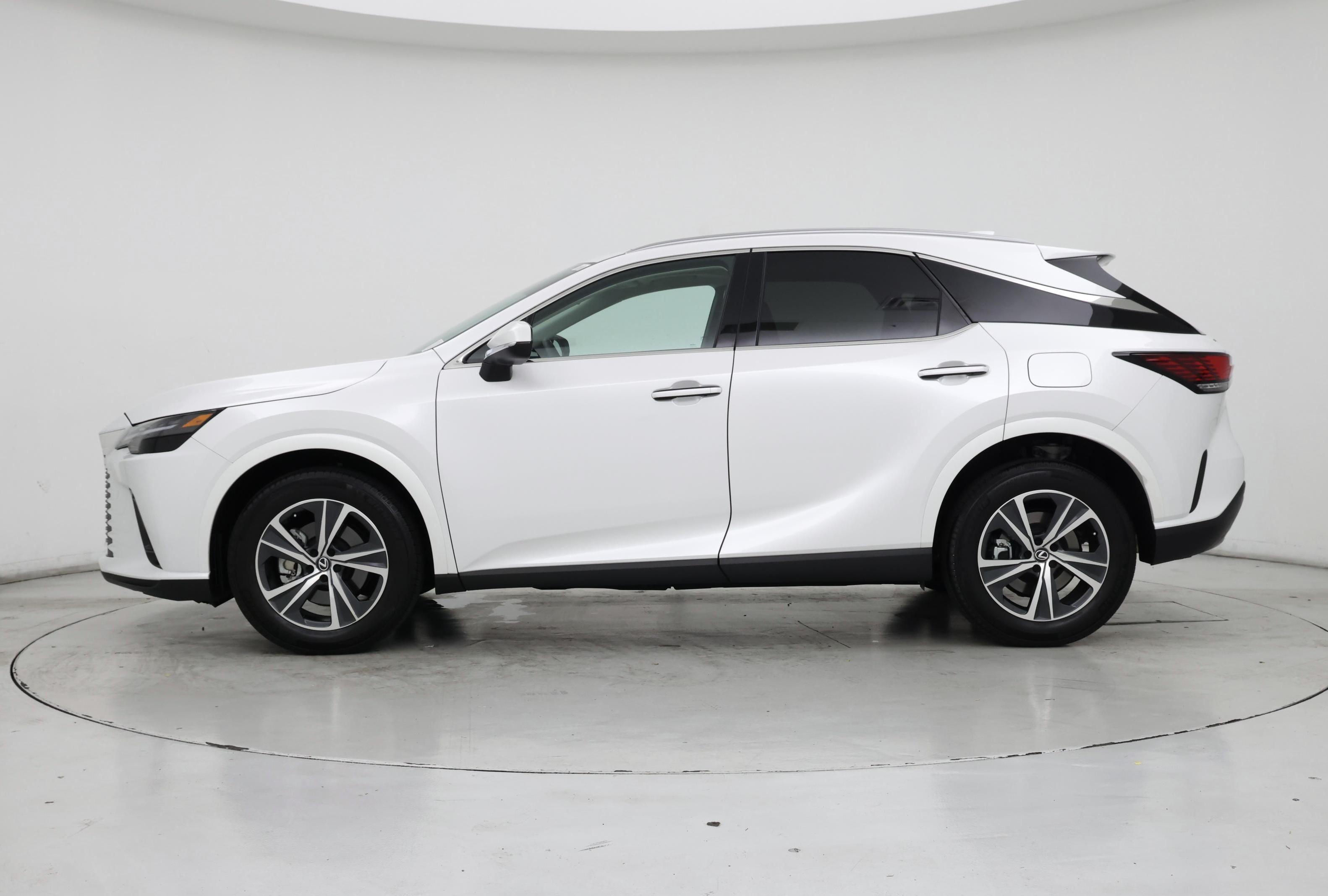 Thumbnail: 2024 Lexus RX - 3