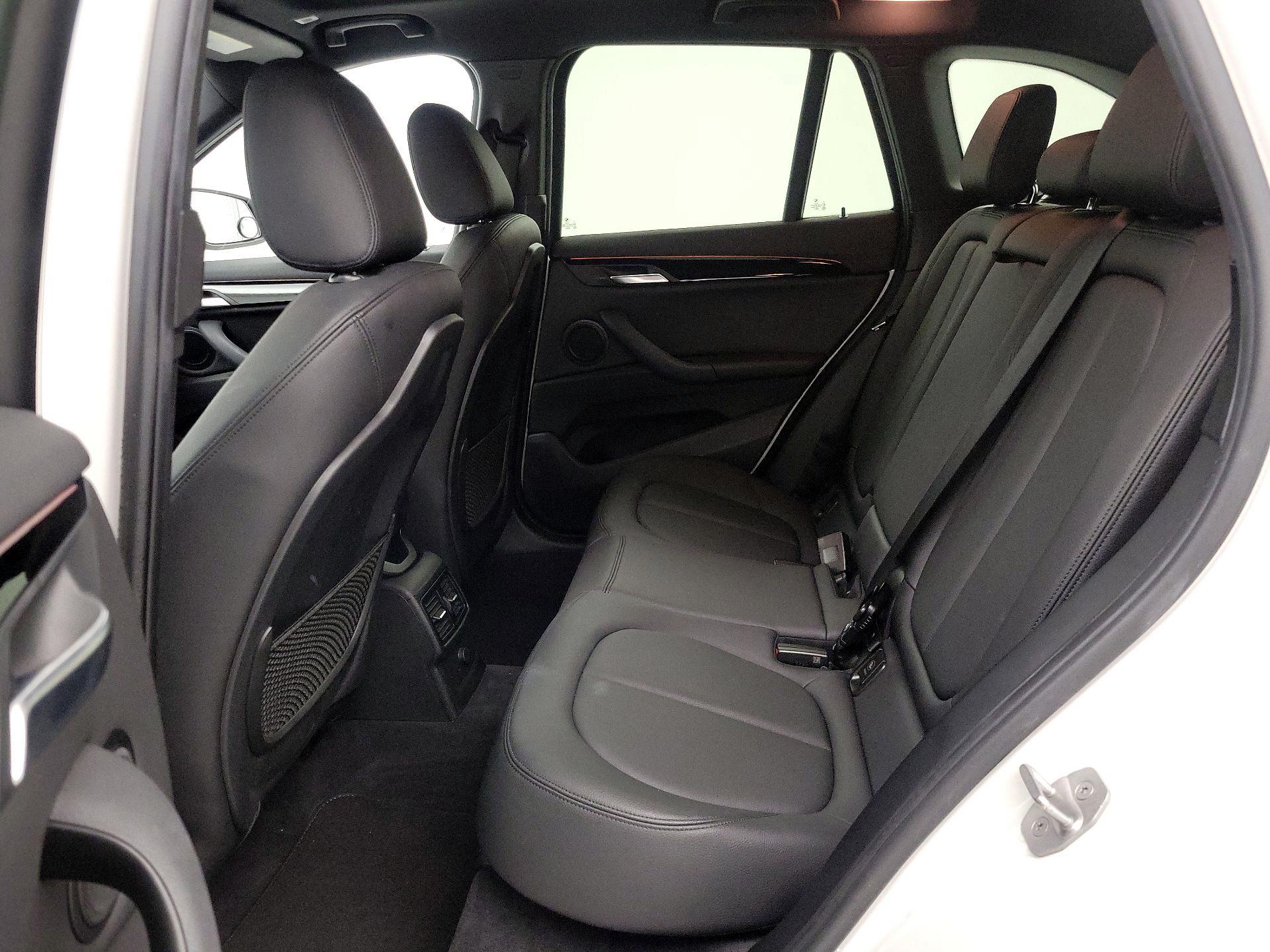 Thumbnail: 2017 BMW X1 - 20