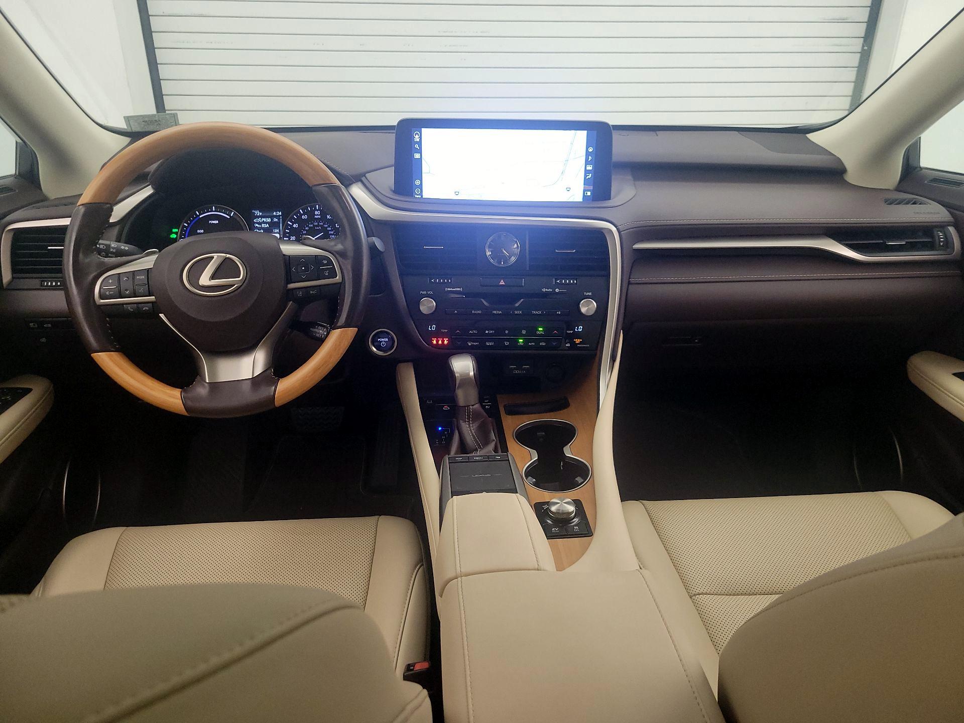 Thumbnail: 2020 Lexus RX - 9