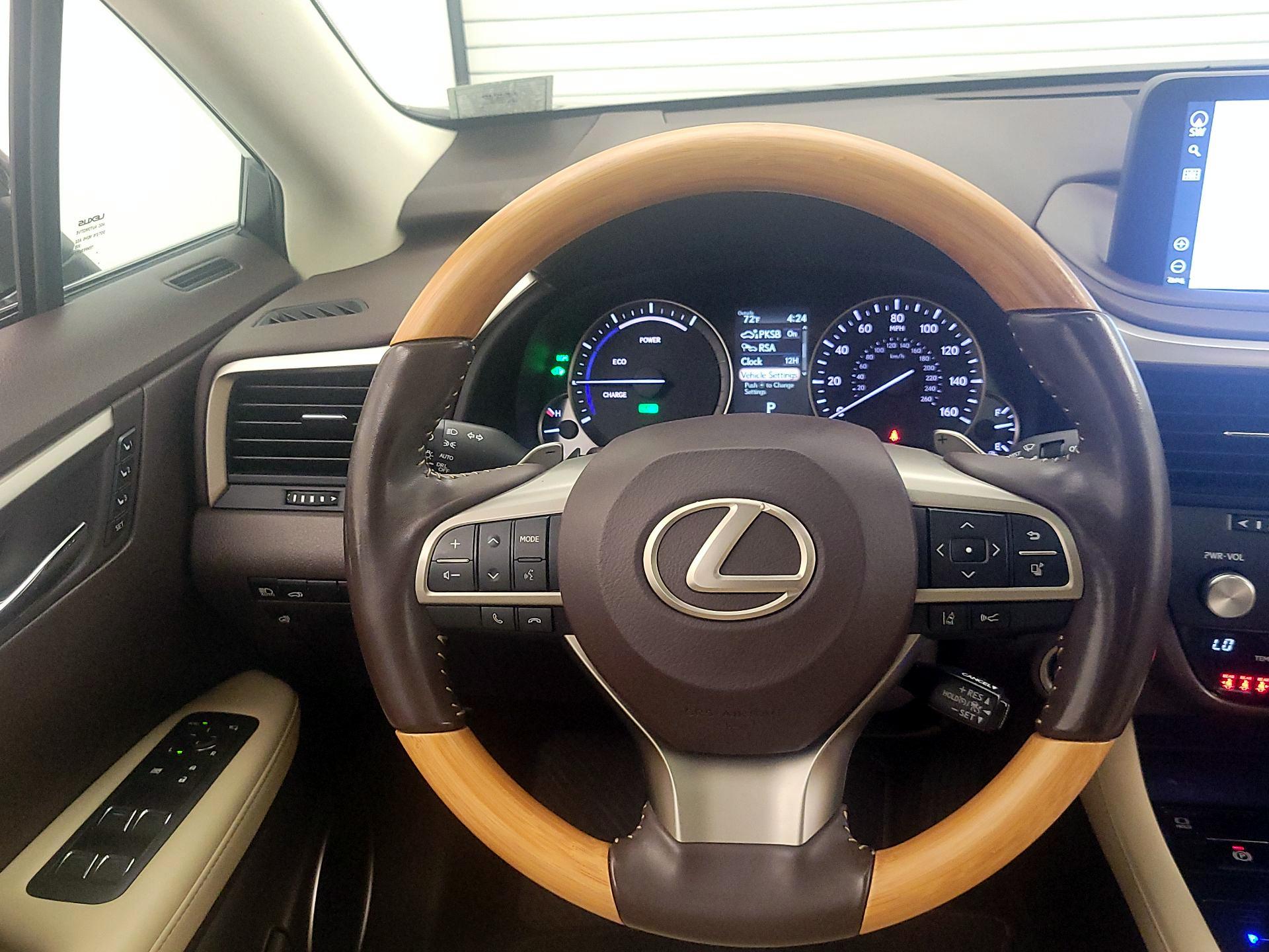 Thumbnail: 2020 Lexus RX - 10
