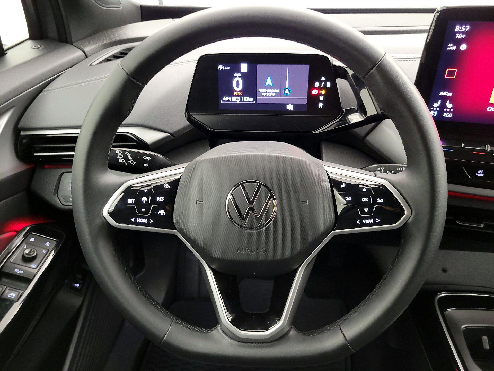 Thumbnail: 2023 Volkswagen ID.4 - 10