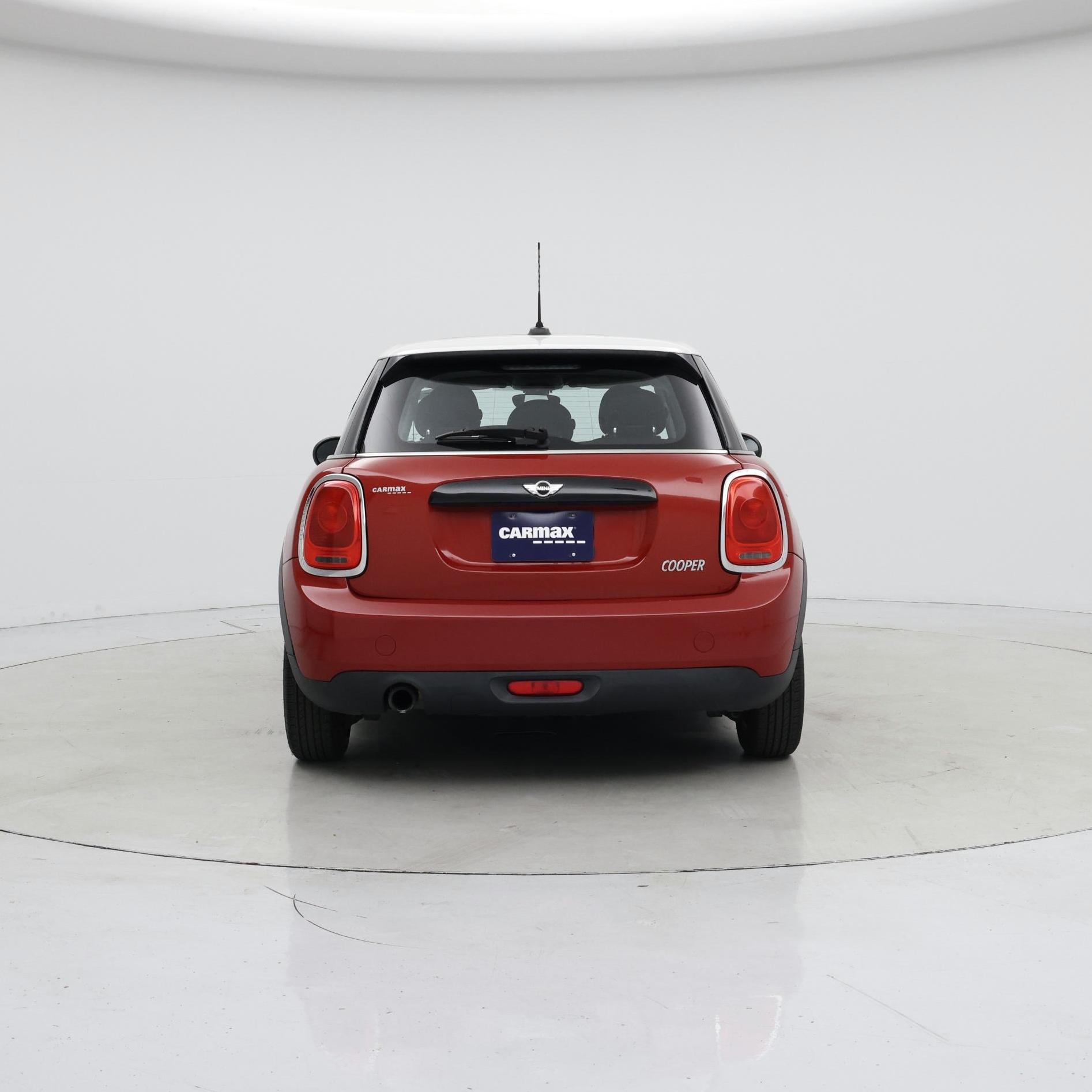 Thumbnail: 2016 MINI Cooper Hardtop - 6