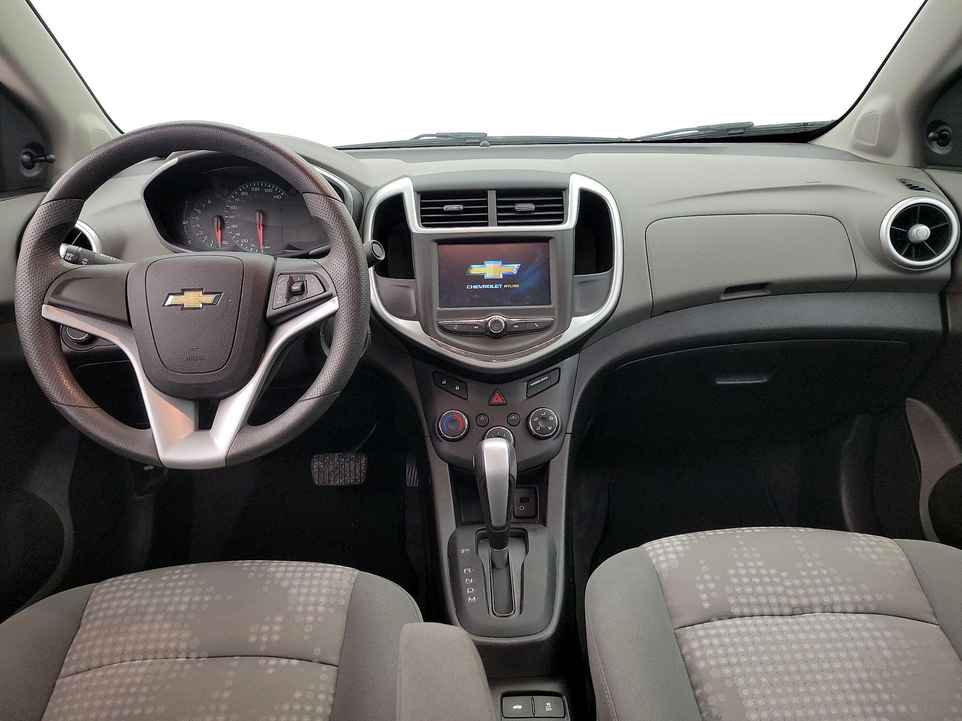 Thumbnail: 2017 Chevrolet Sonic - 9