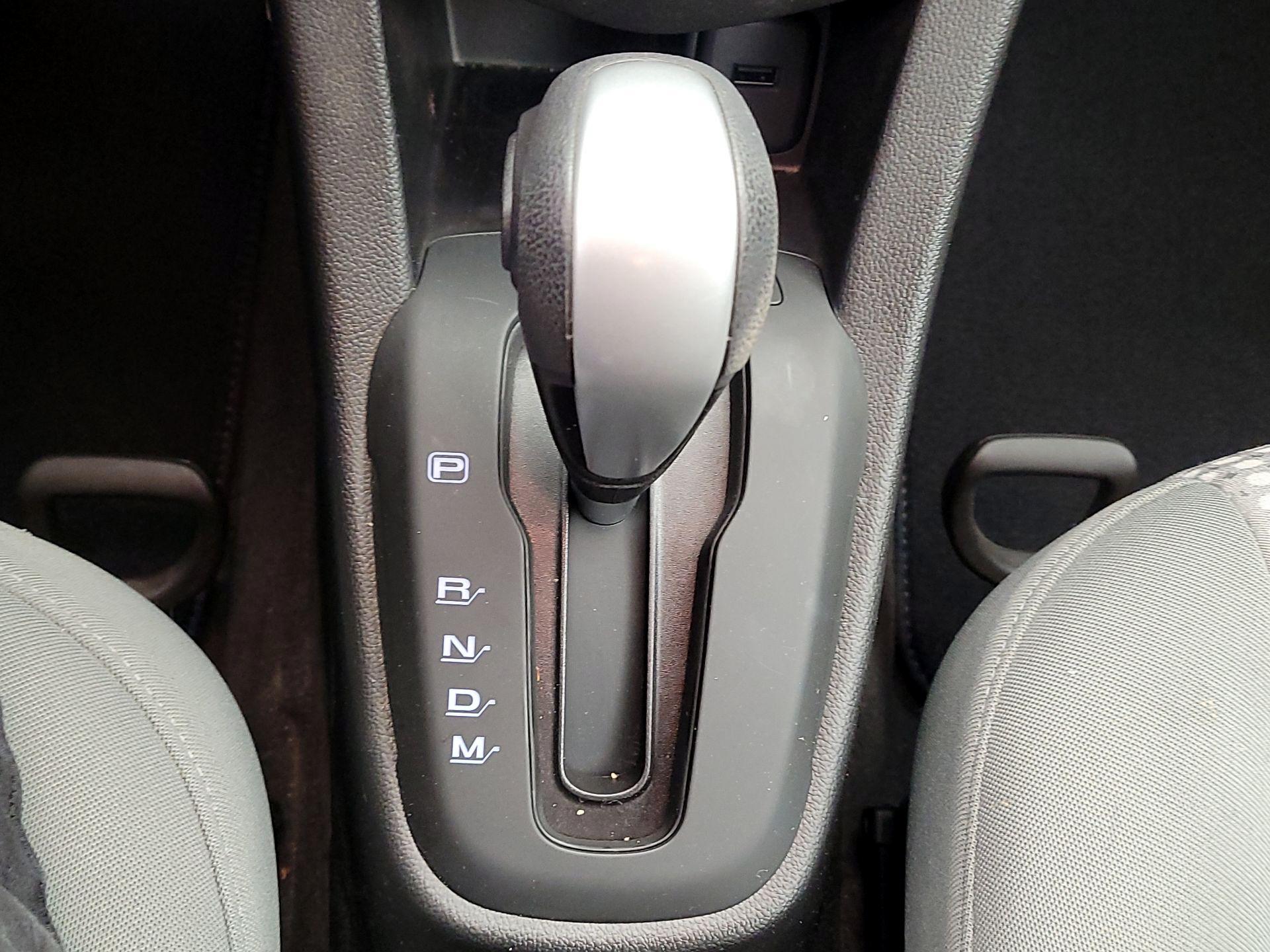 Thumbnail: 2017 Chevrolet Sonic - 17