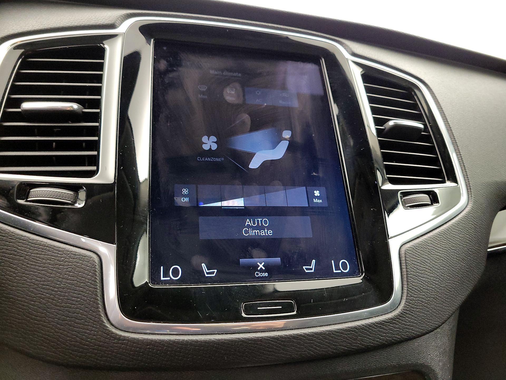 Thumbnail: 2017 Volvo XC90 - 17