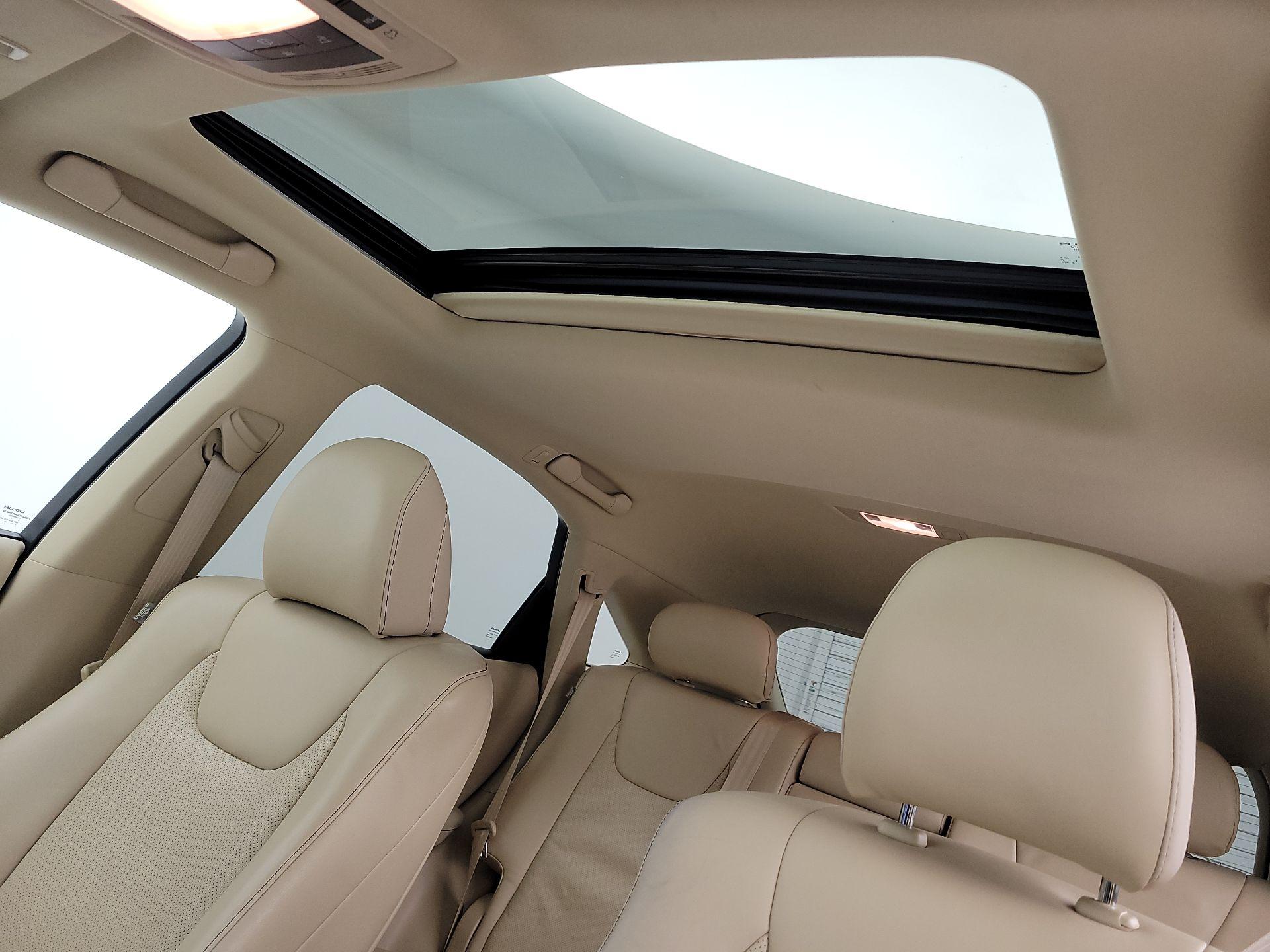 Thumbnail: 2015 Lexus RX - 20