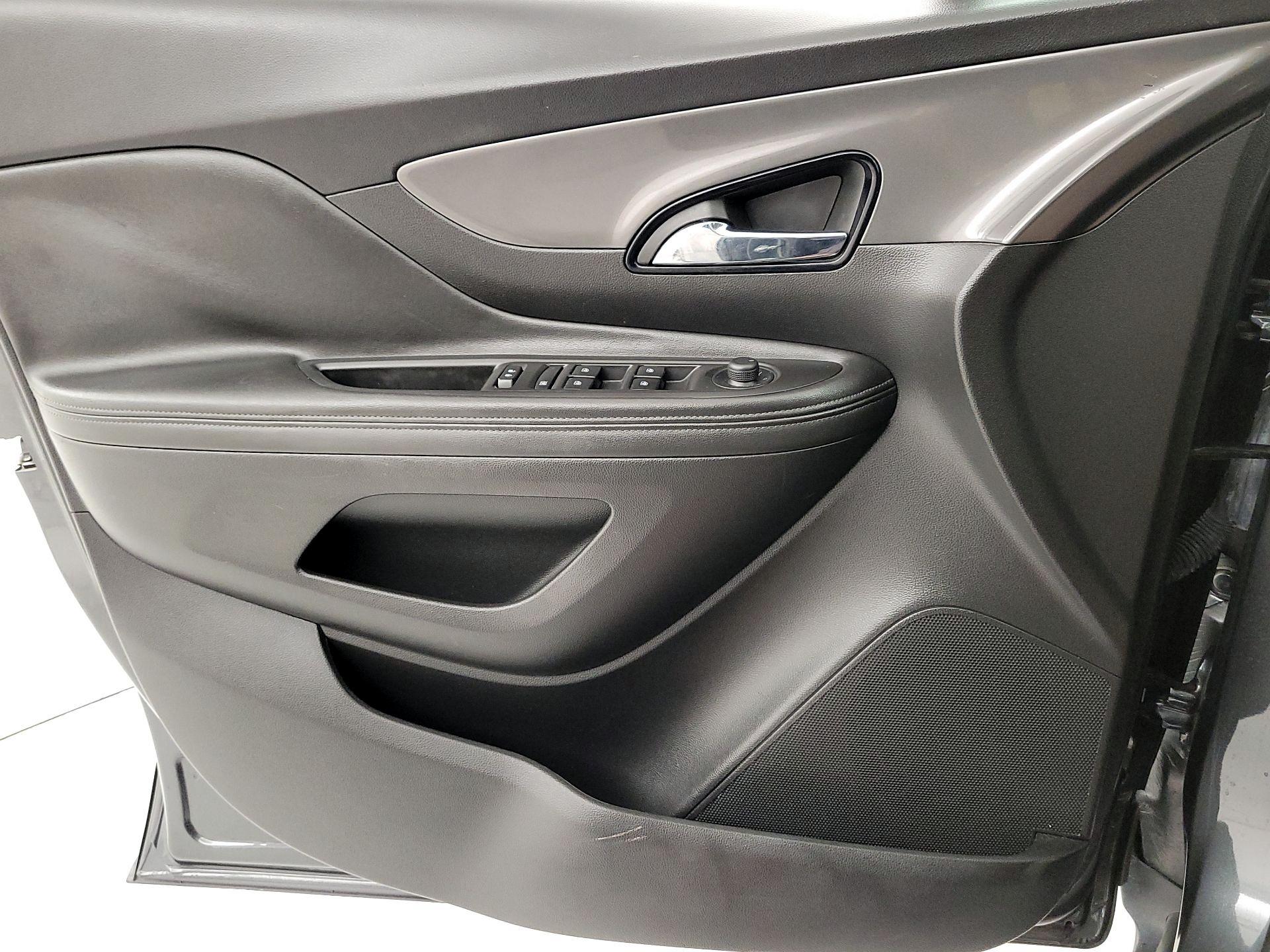 Thumbnail: 2017 Buick Encore - 12