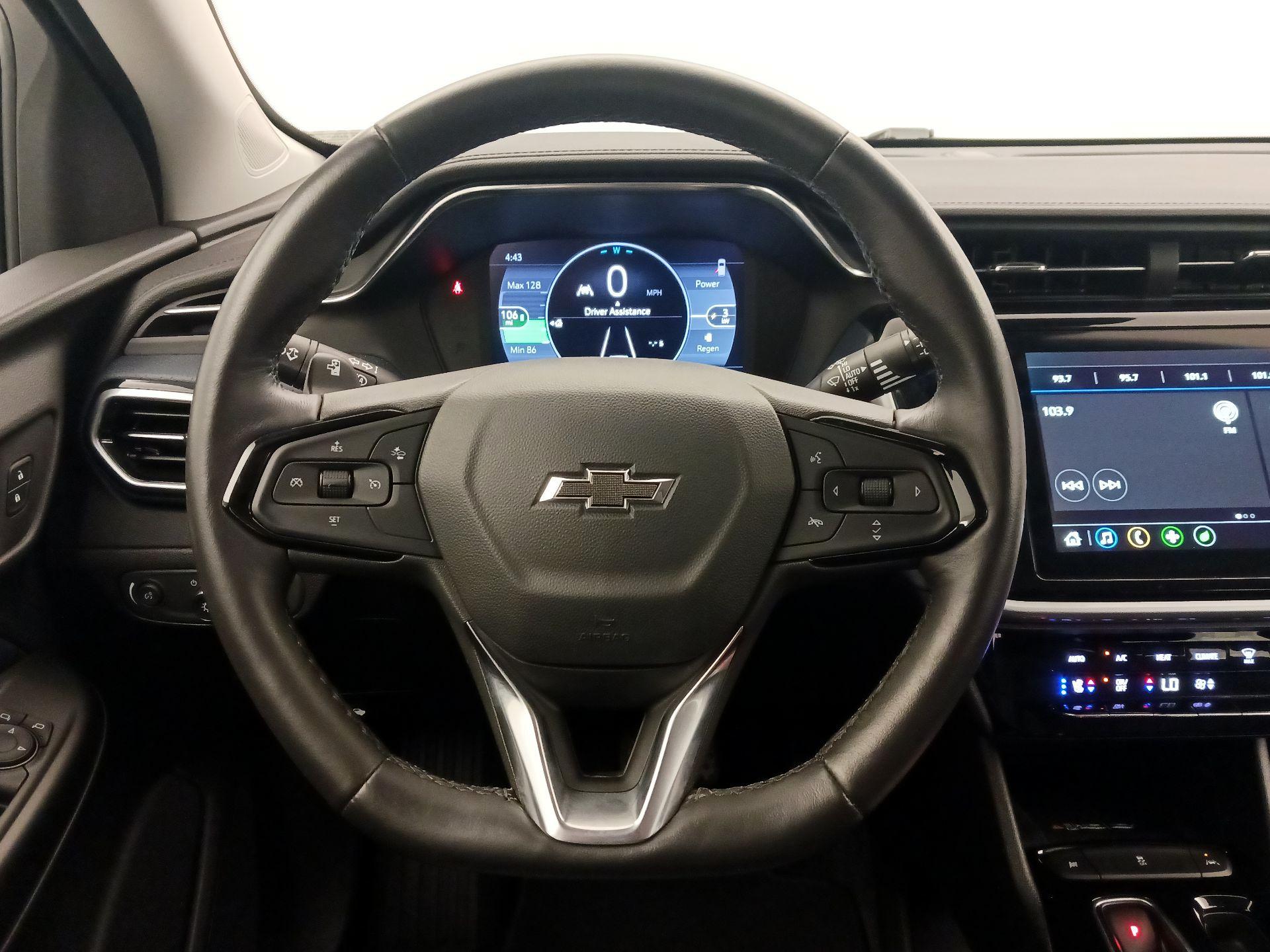 Thumbnail: 2023 Chevrolet Bolt EUV - 10