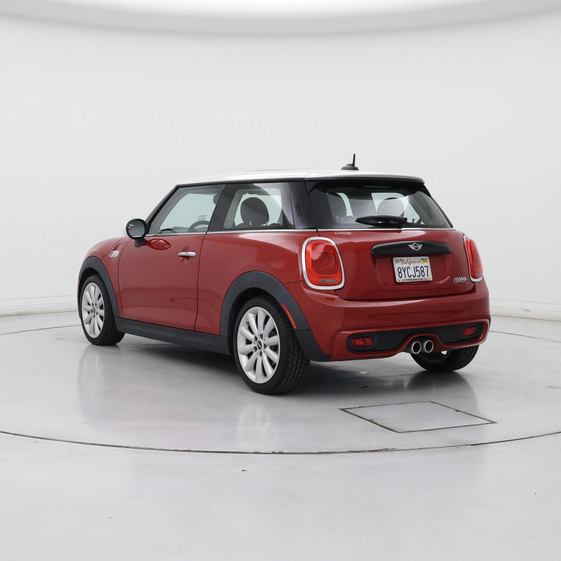 Thumbnail: 2016 MINI Cooper Hardtop - 2