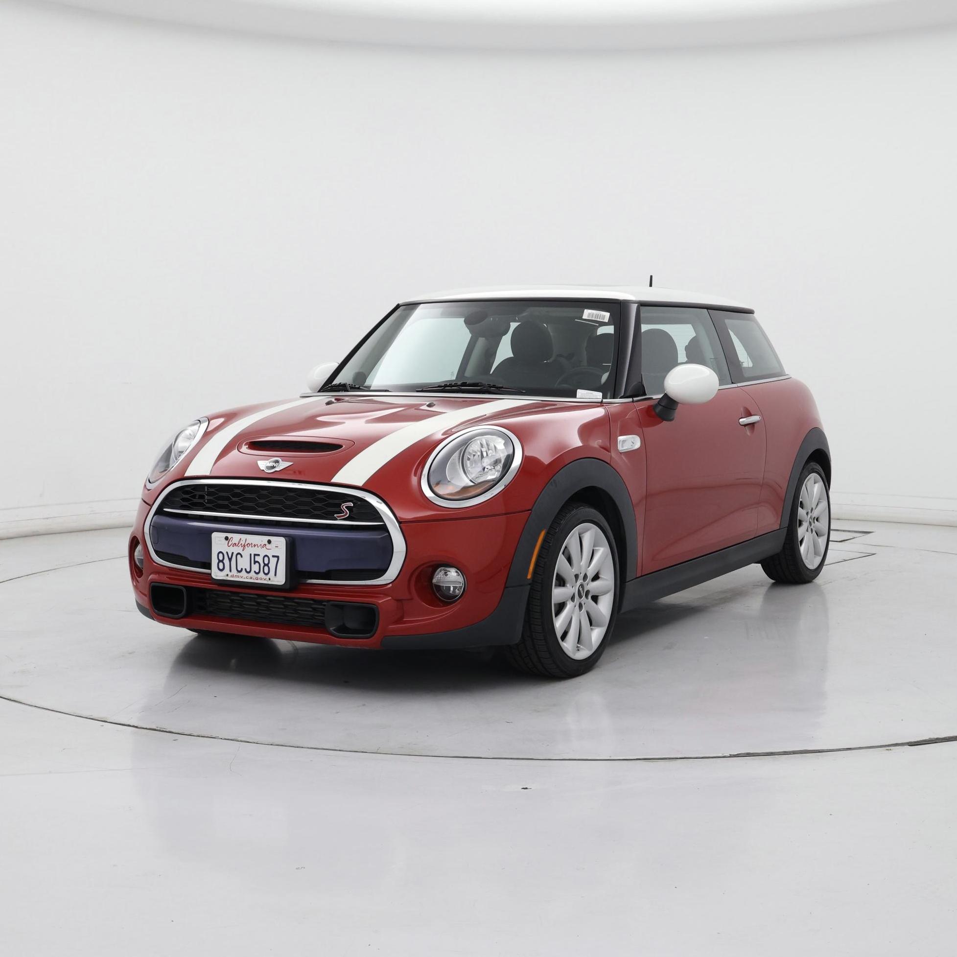 Thumbnail: 2016 MINI Cooper Hardtop - 4