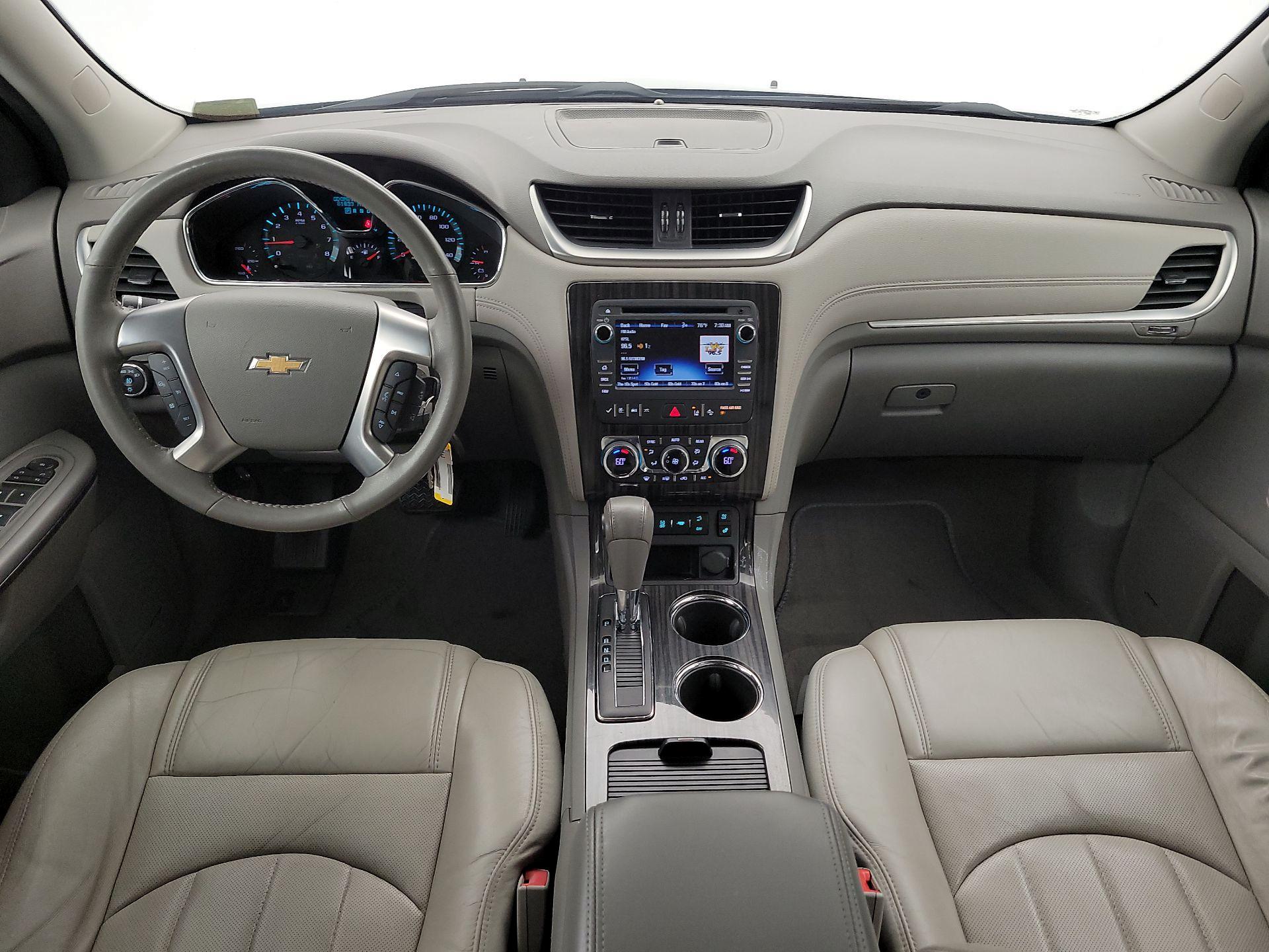 Thumbnail: 2014 Chevrolet Traverse - 9