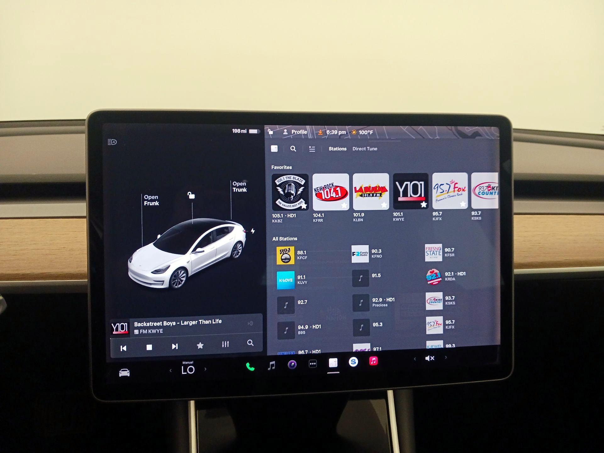 Thumbnail: 2019 Tesla Model 3 - 15