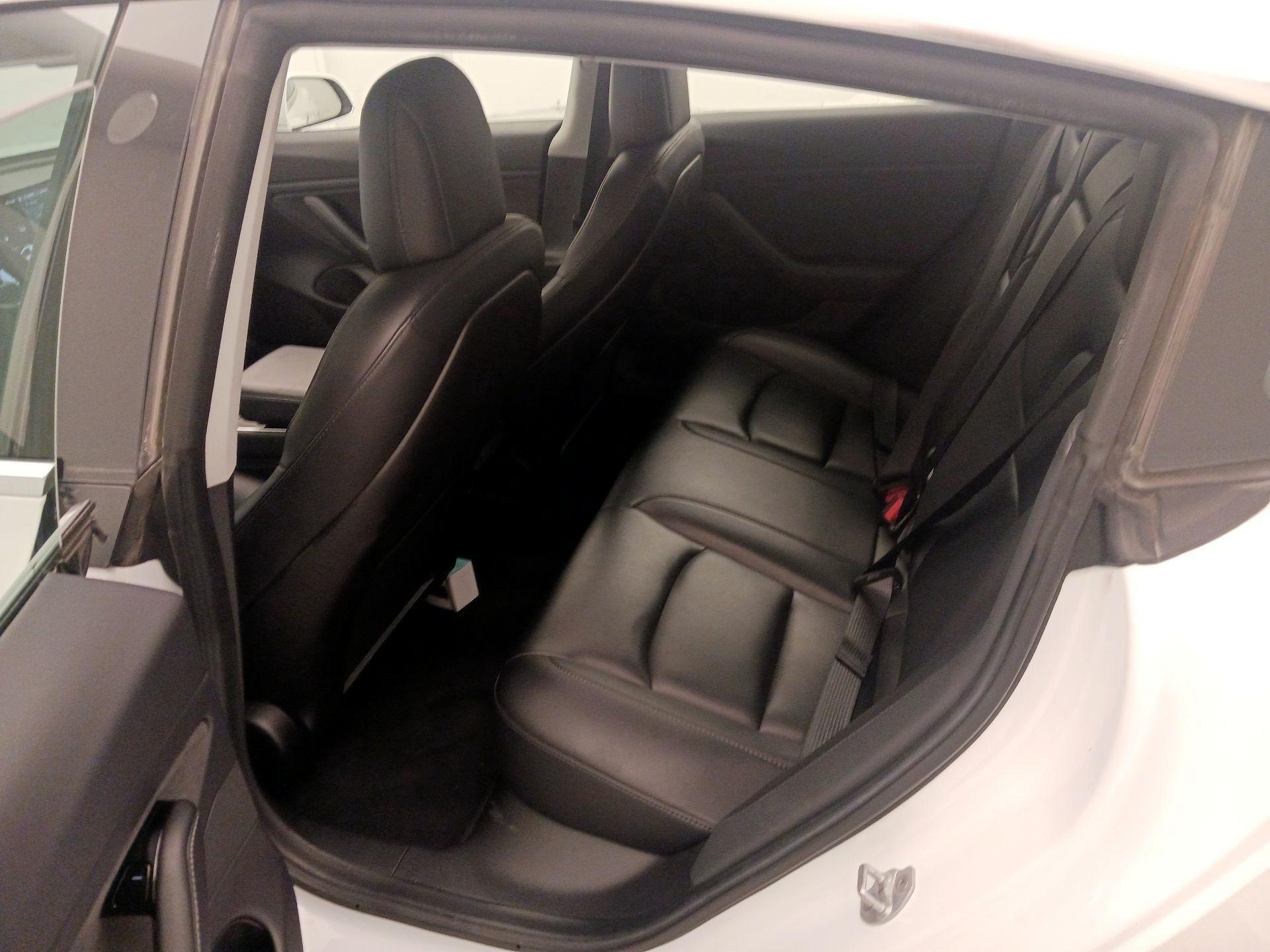 Thumbnail: 2019 Tesla Model 3 - 19