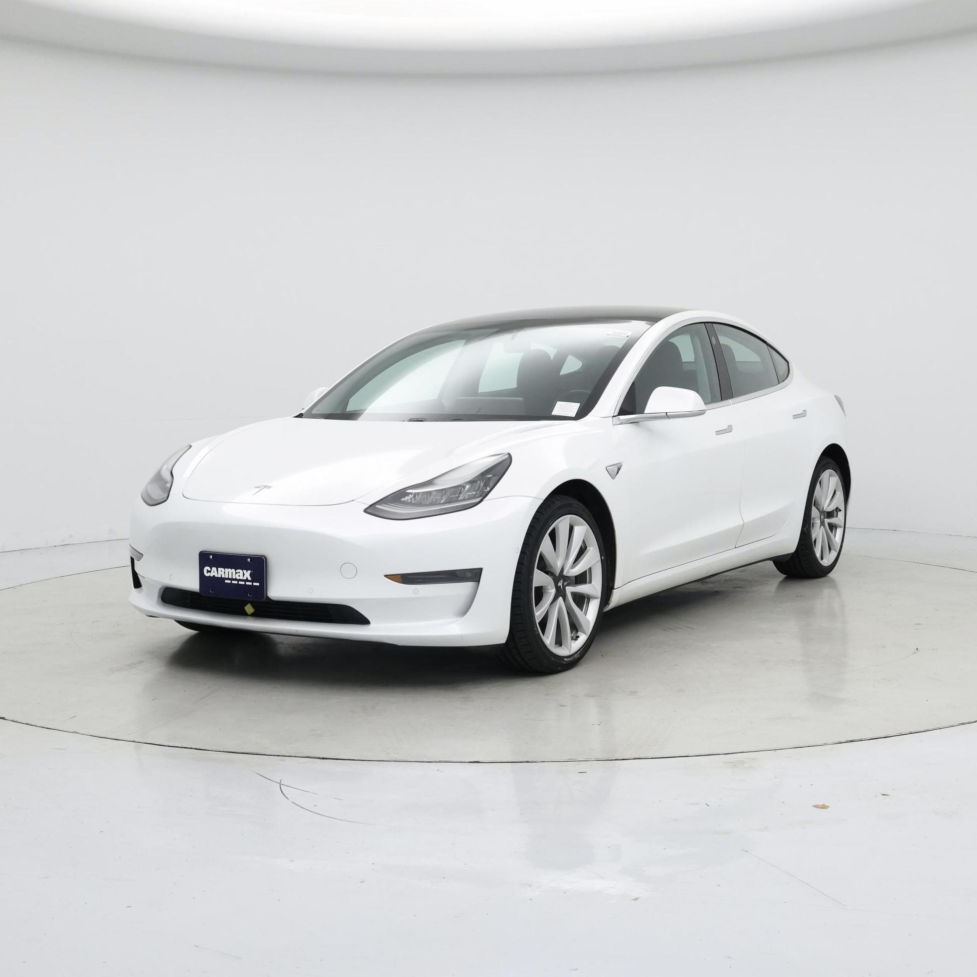 Thumbnail: 2019 Tesla Model 3 - 4