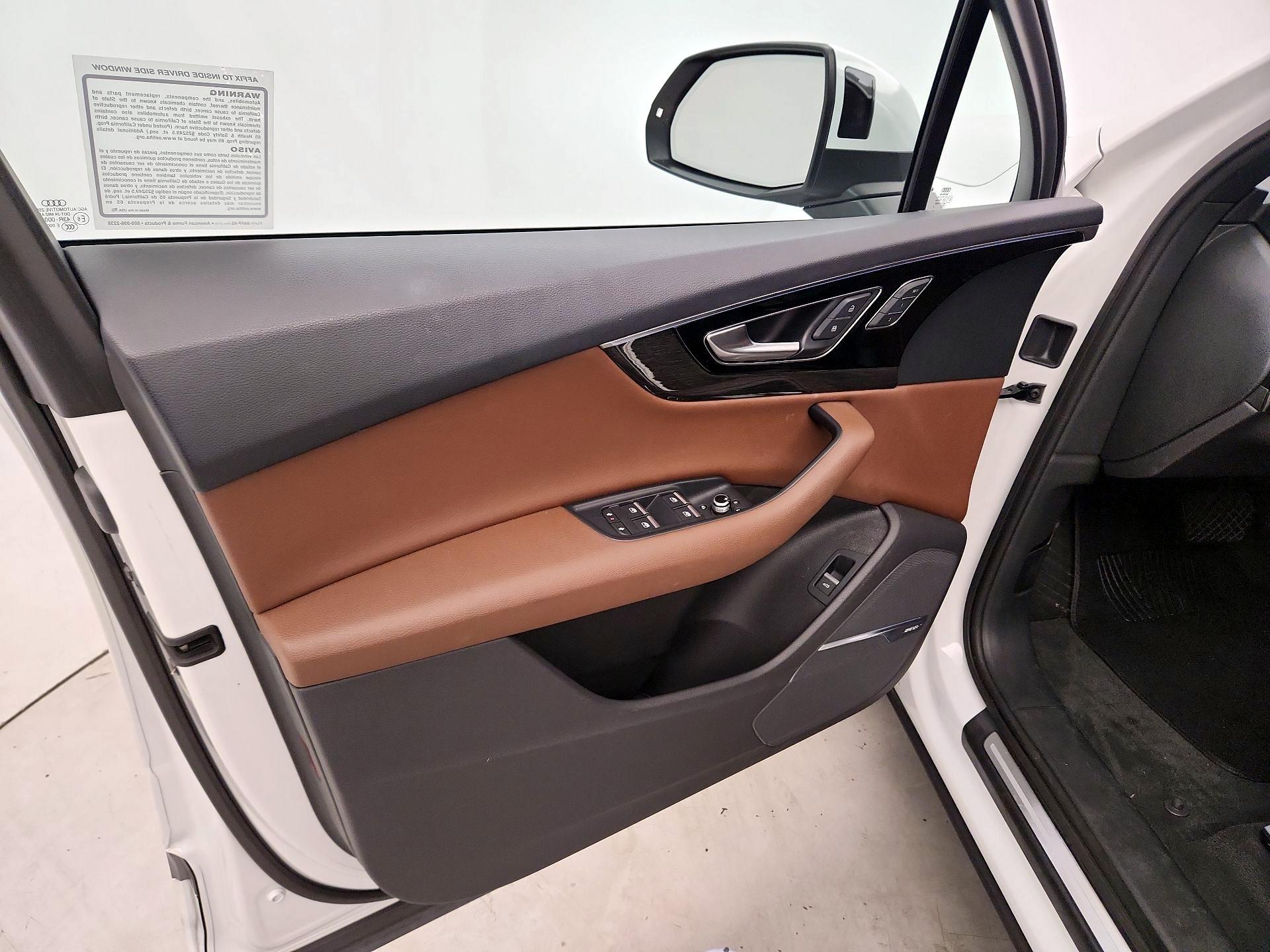 Thumbnail: 2018 Audi Q7 - 12